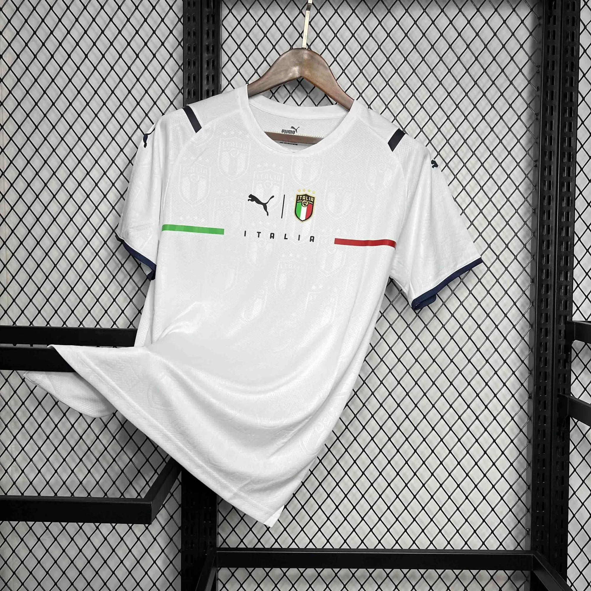 2021 Italy Away Kit Football Apparel AAAAJerseys Dropshipping Yupoo 1