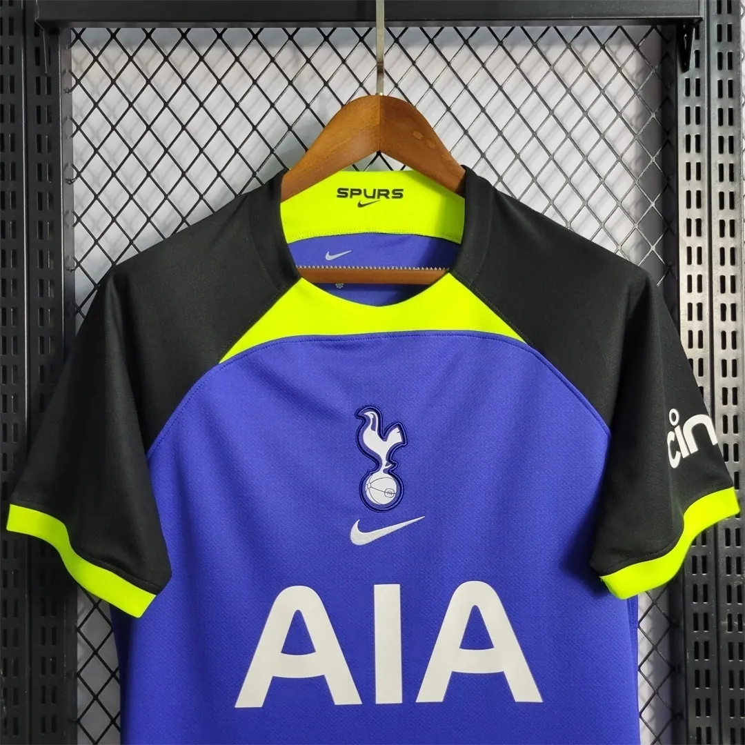 22-23 Tottenham Hotspur away 3