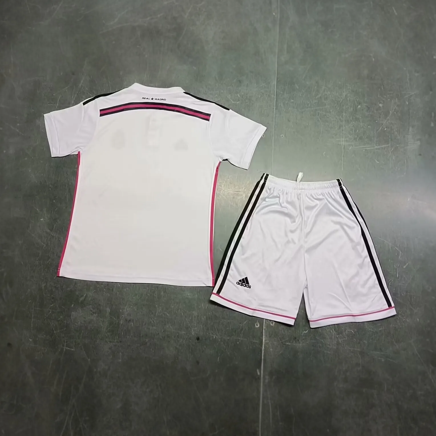 14-15 Real Madrid Kids Retro Home Kit Cheap Jerseys Yupoo 6