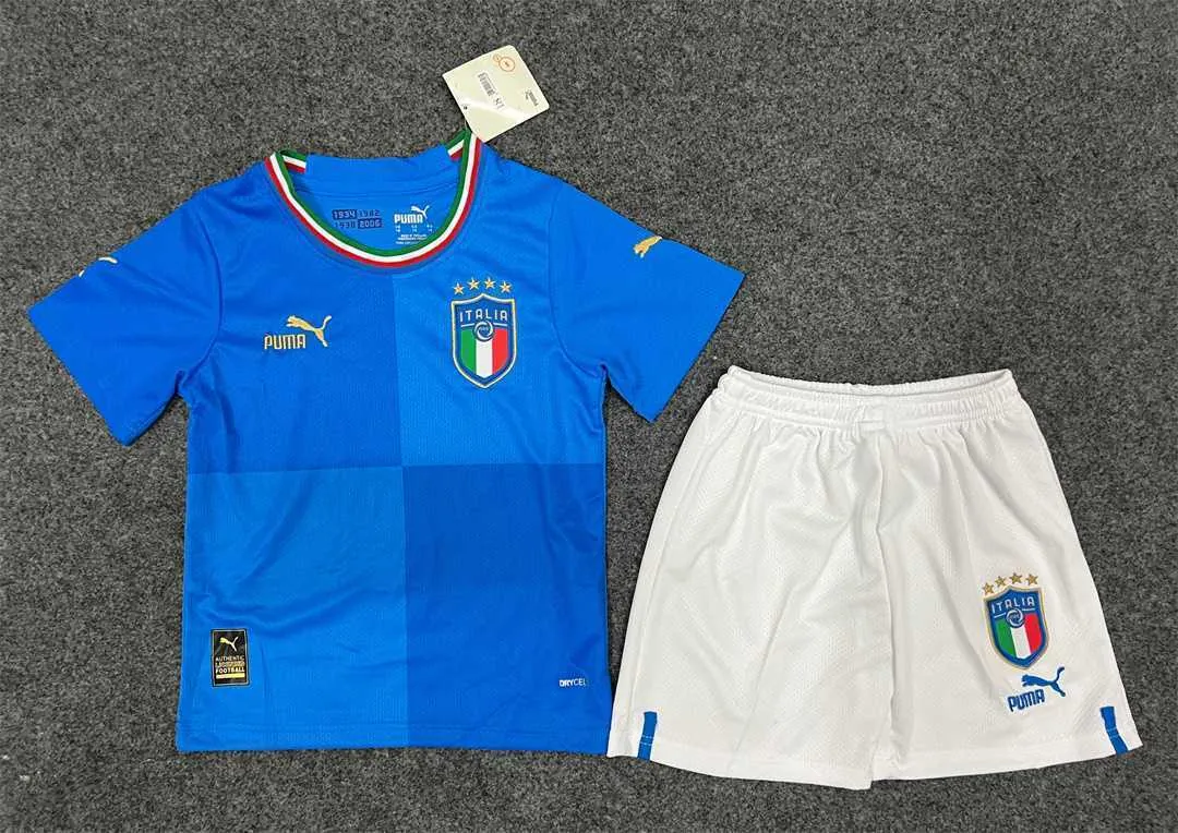 2022 Italy home kids kit 2