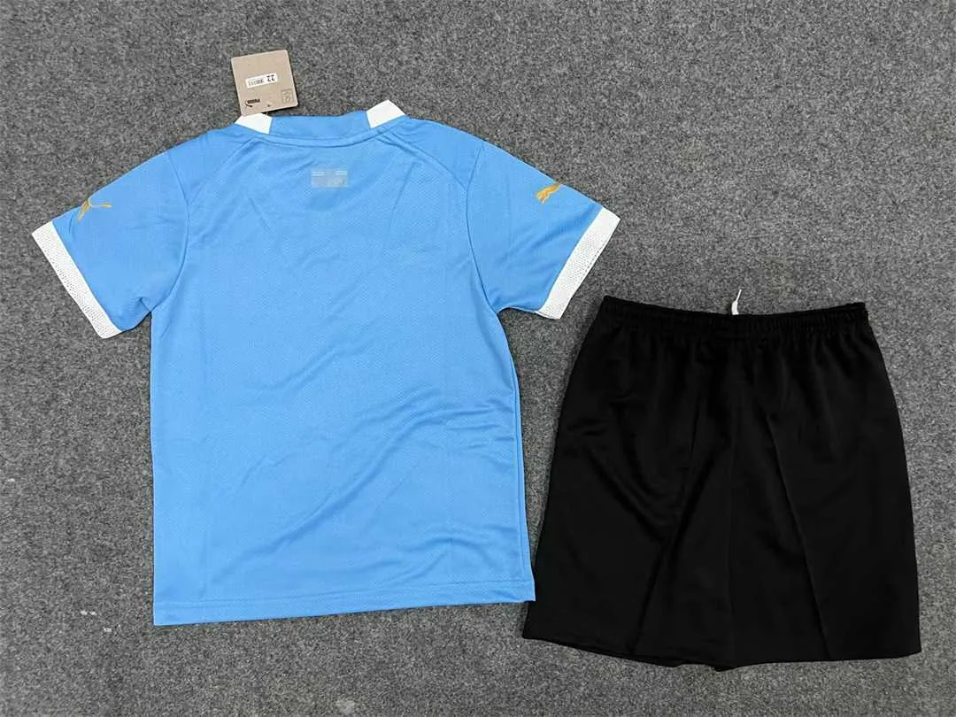 2022 Uruguay home kids kit 1