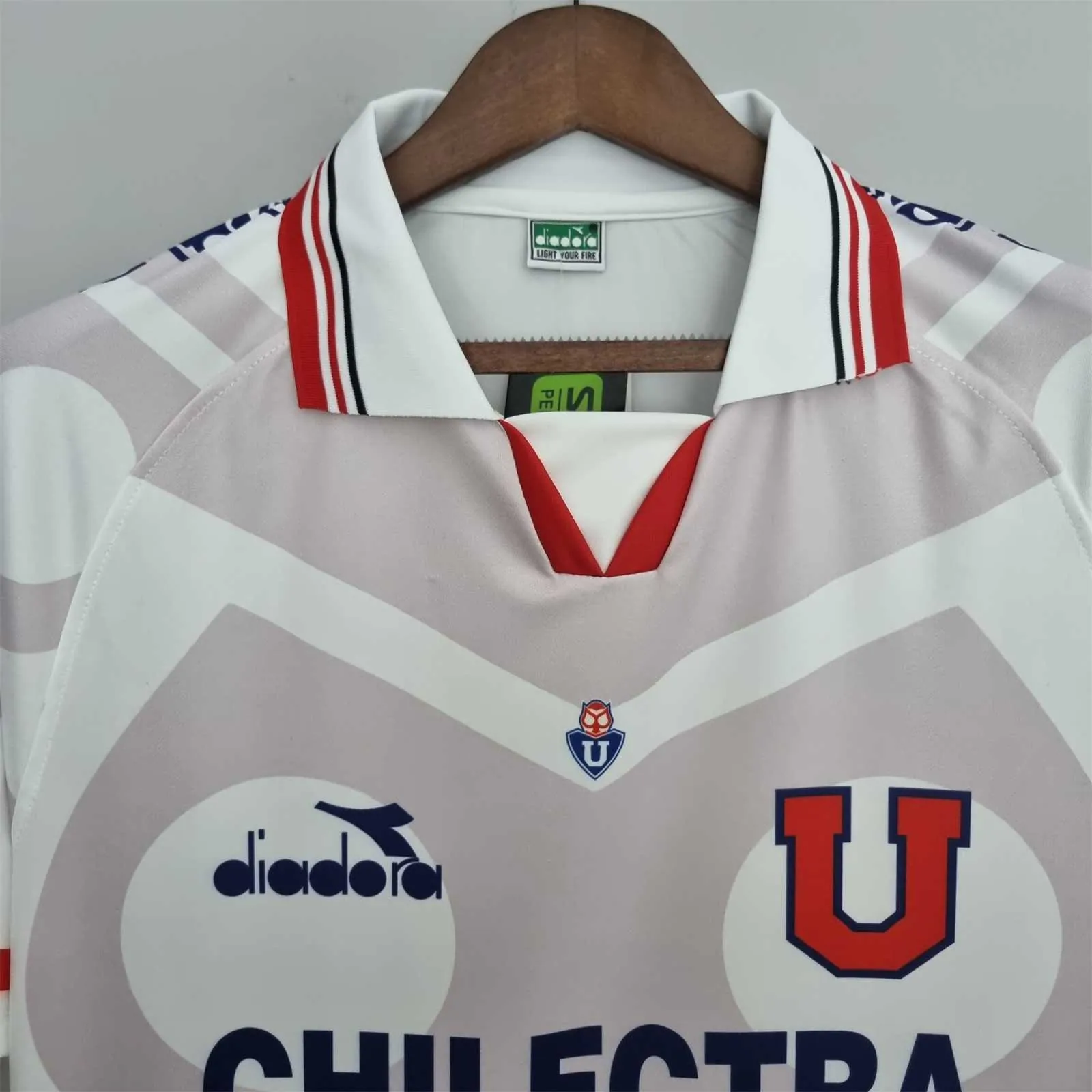 1996 University of Chile away 9
