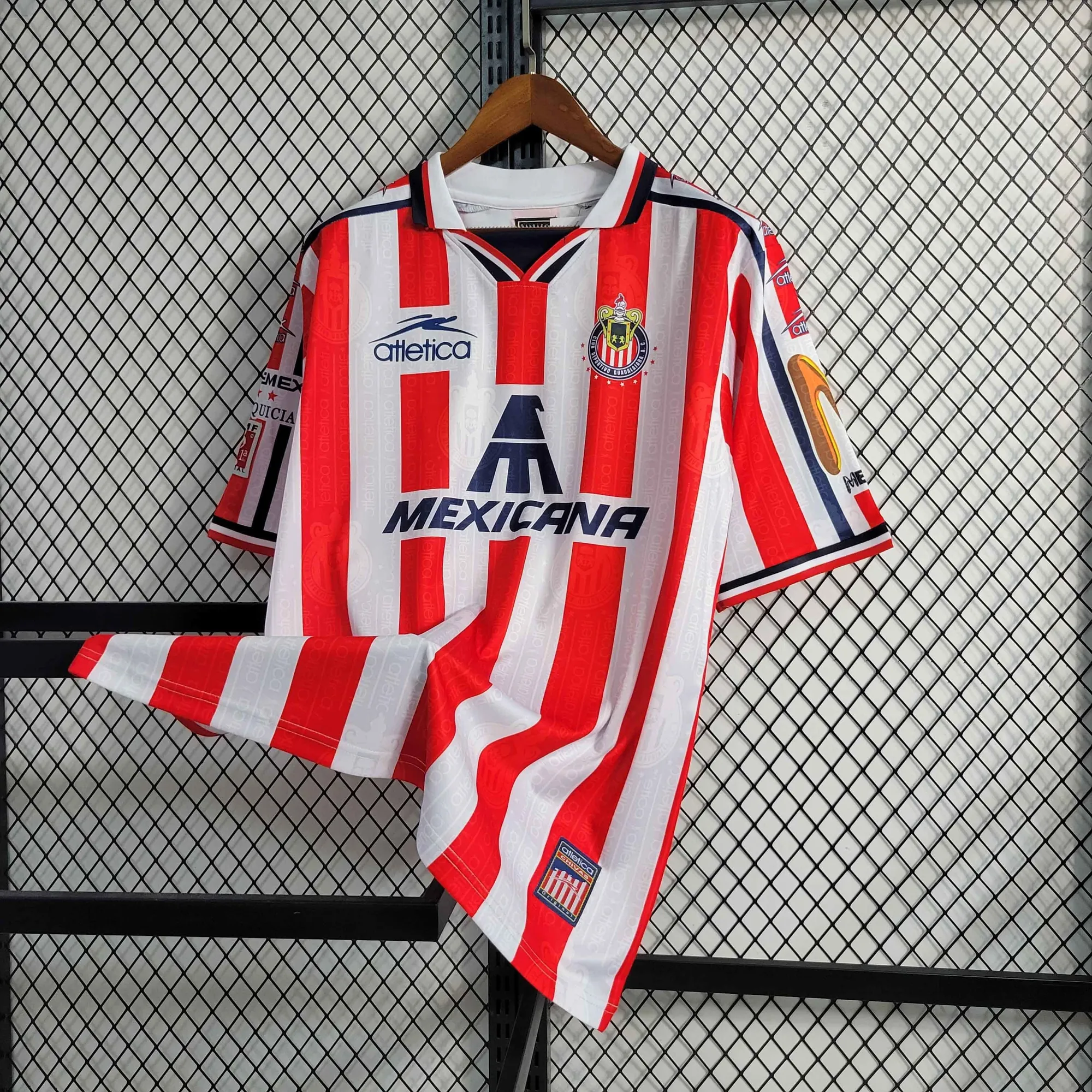 06-07 Retro Chivas Home S-XXL 8