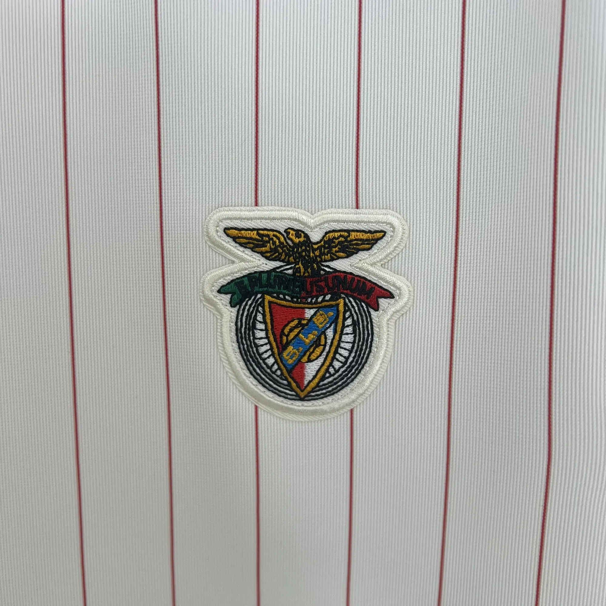 25-26 Benfica Retro StyleSpecial Edition Football Kit Soccer Cheap Shirt AAAAJersey Dropship Yu 1