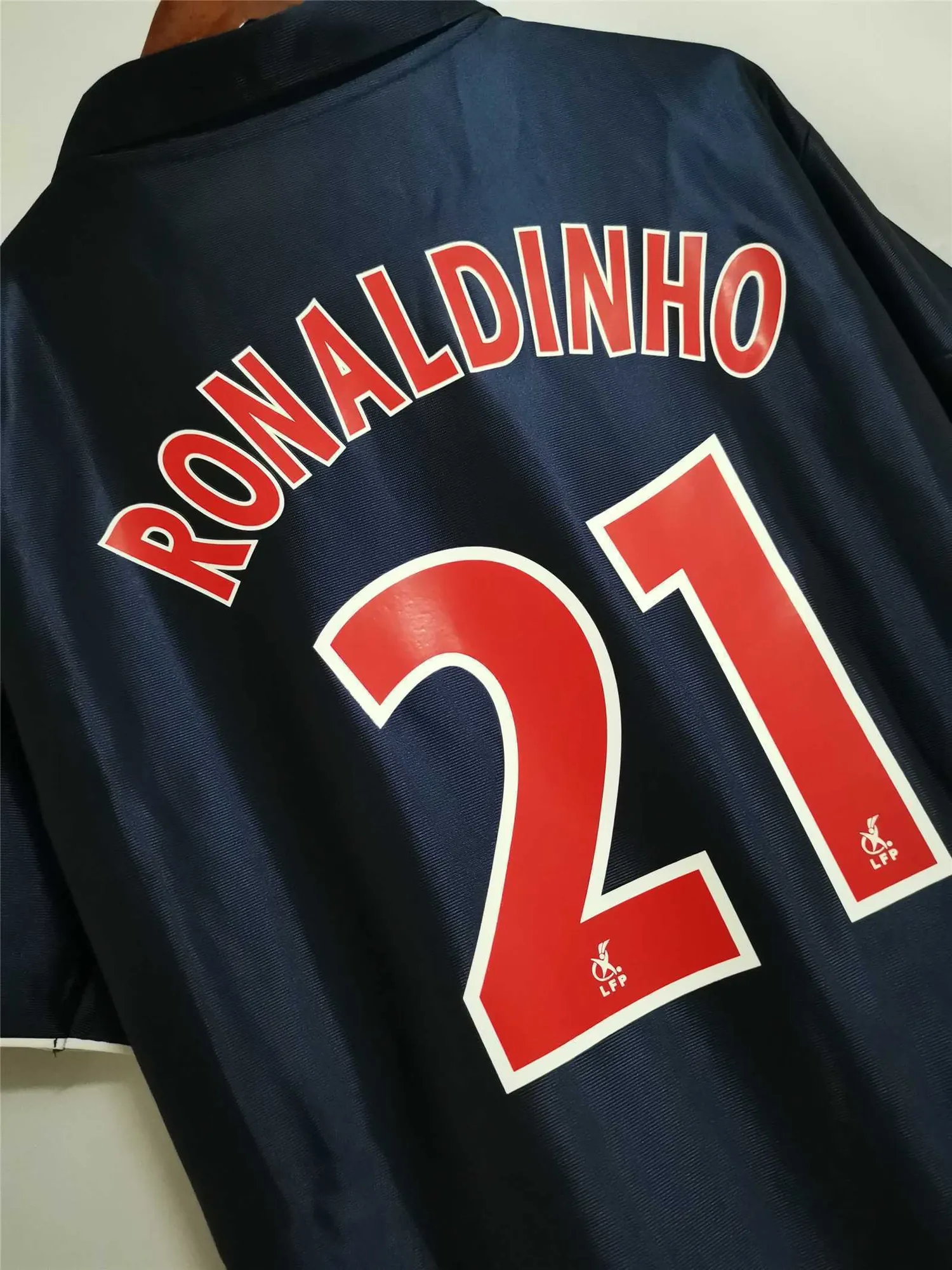 01-02 PSG home 2