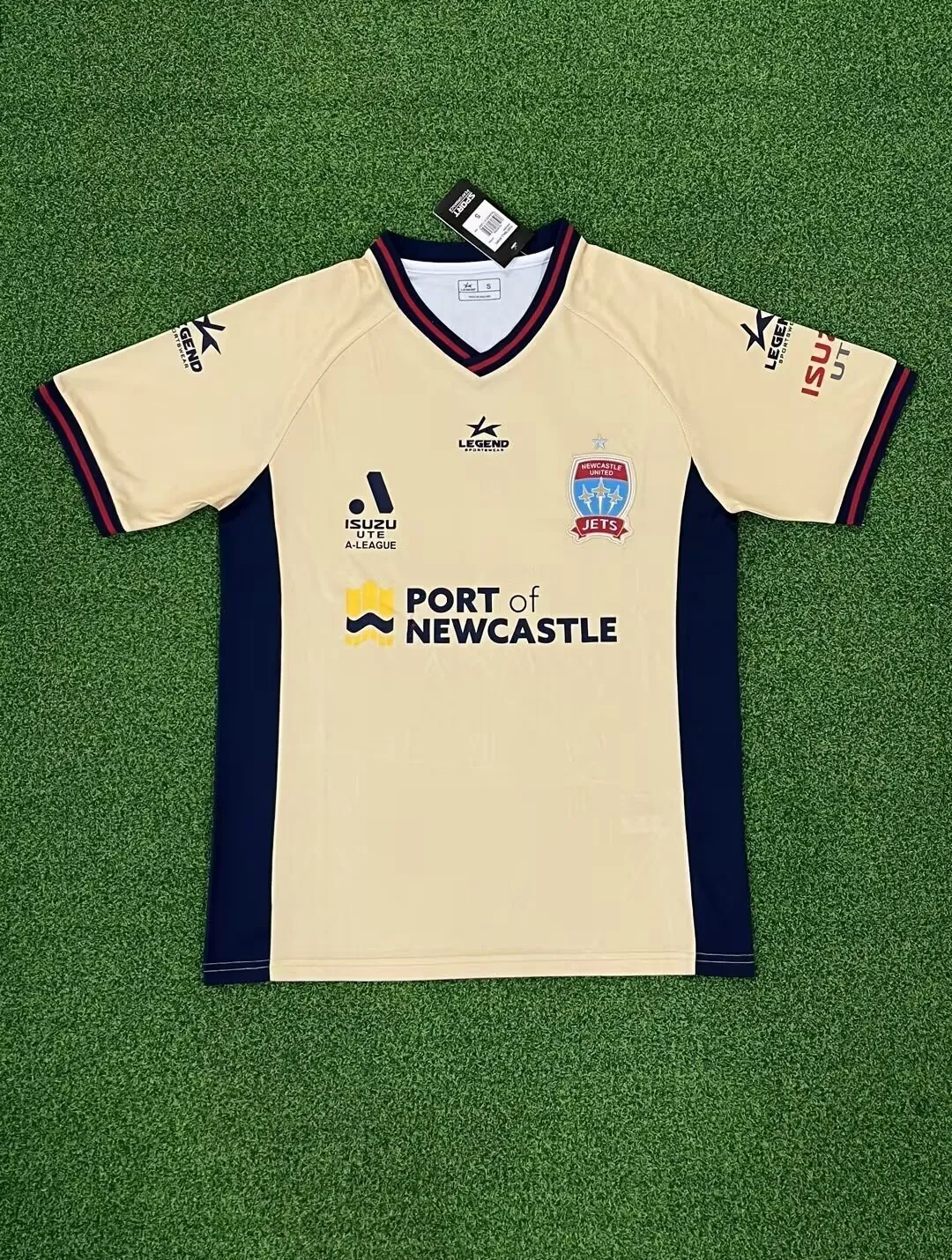 23-24 Newcastle Jets Home Size-S-4XL Jersey Yupoo 2