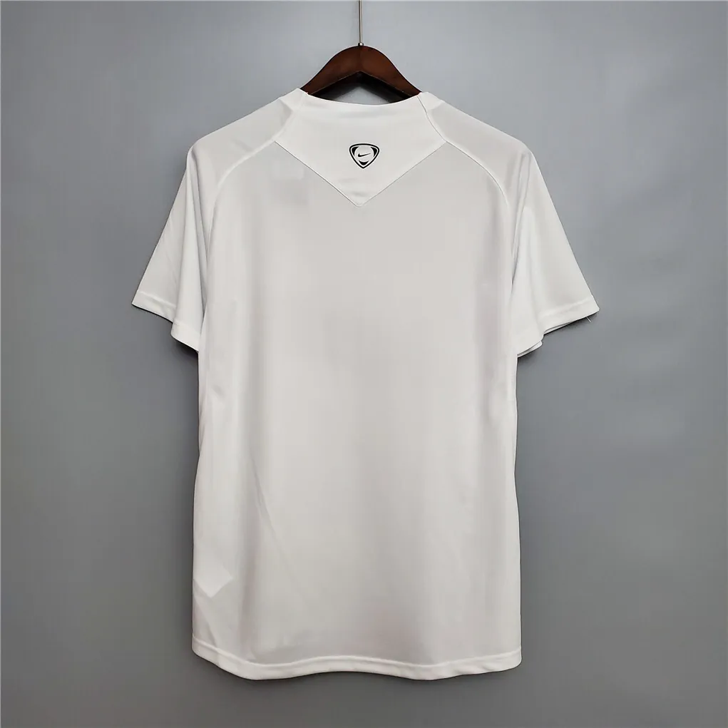 07-08 Celtic away white 5