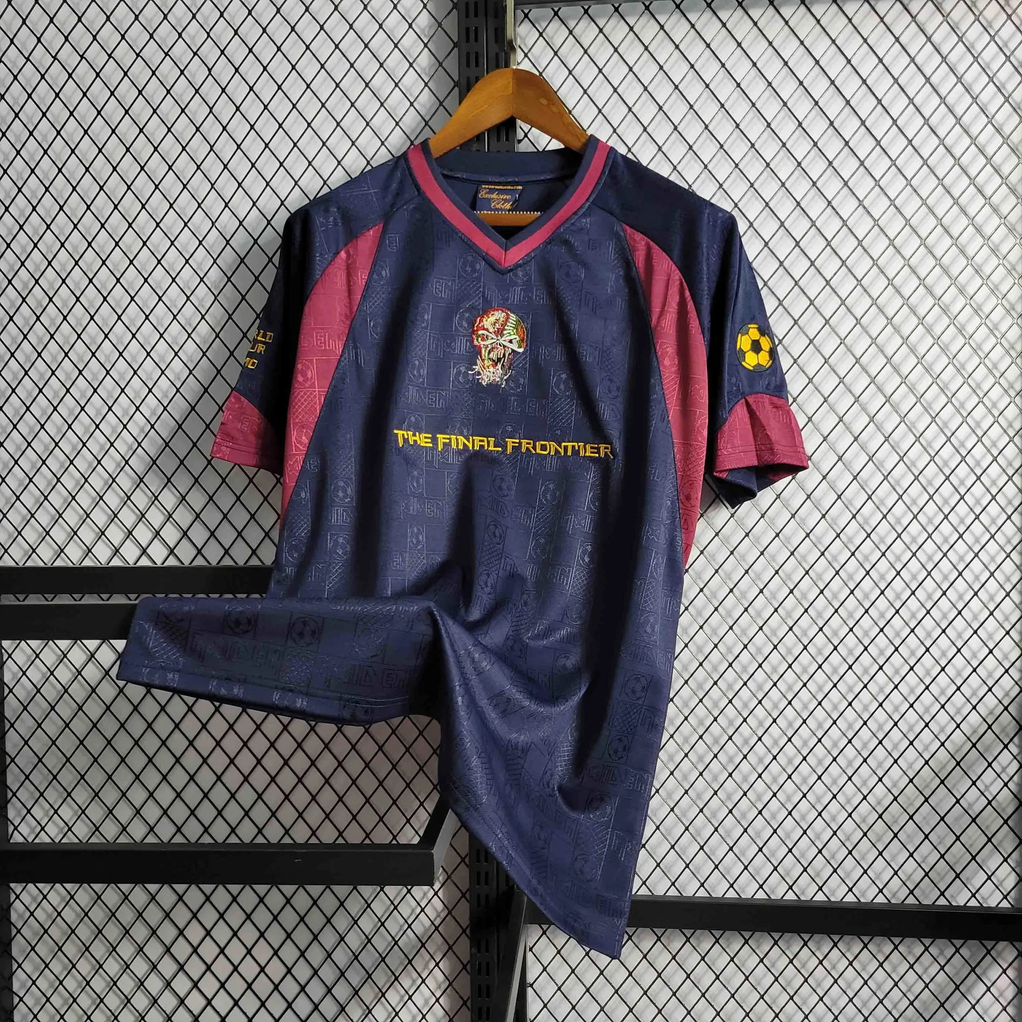 10-11 West Ham Iron Maiden Home Retro Kit Vintage Shirt Sport AAAAJersey Yupoo 5