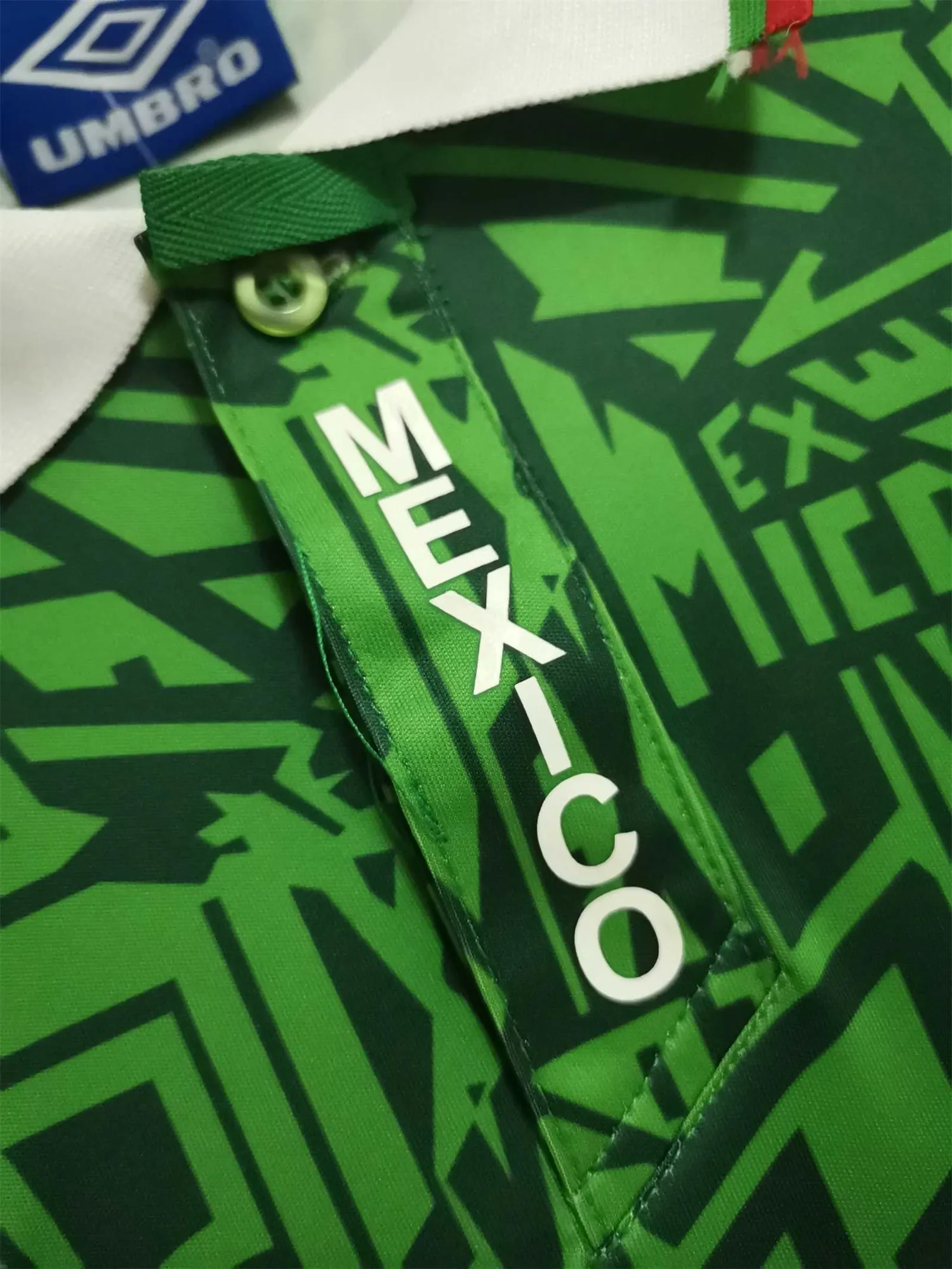 1994 Mexico home green 3