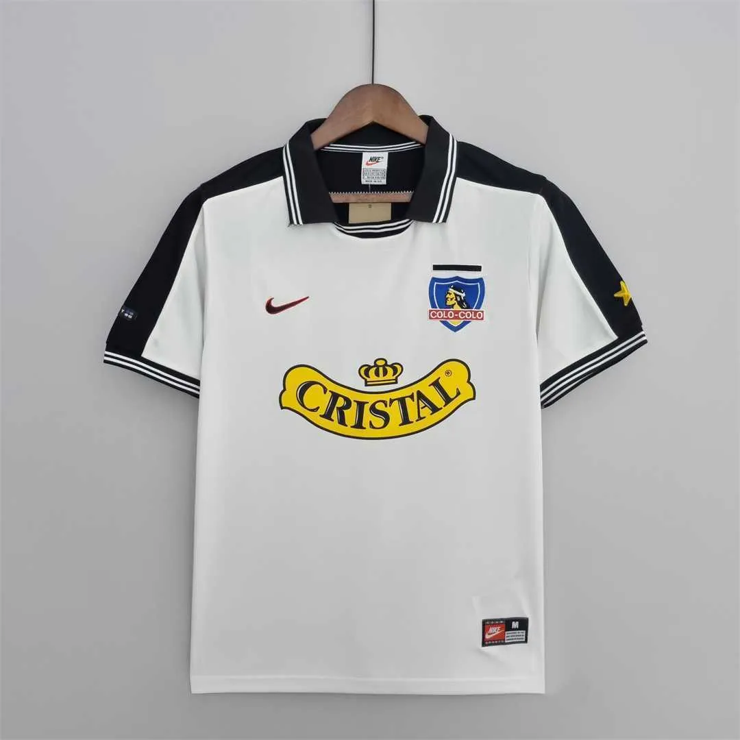 99 Colo-Colo home 10