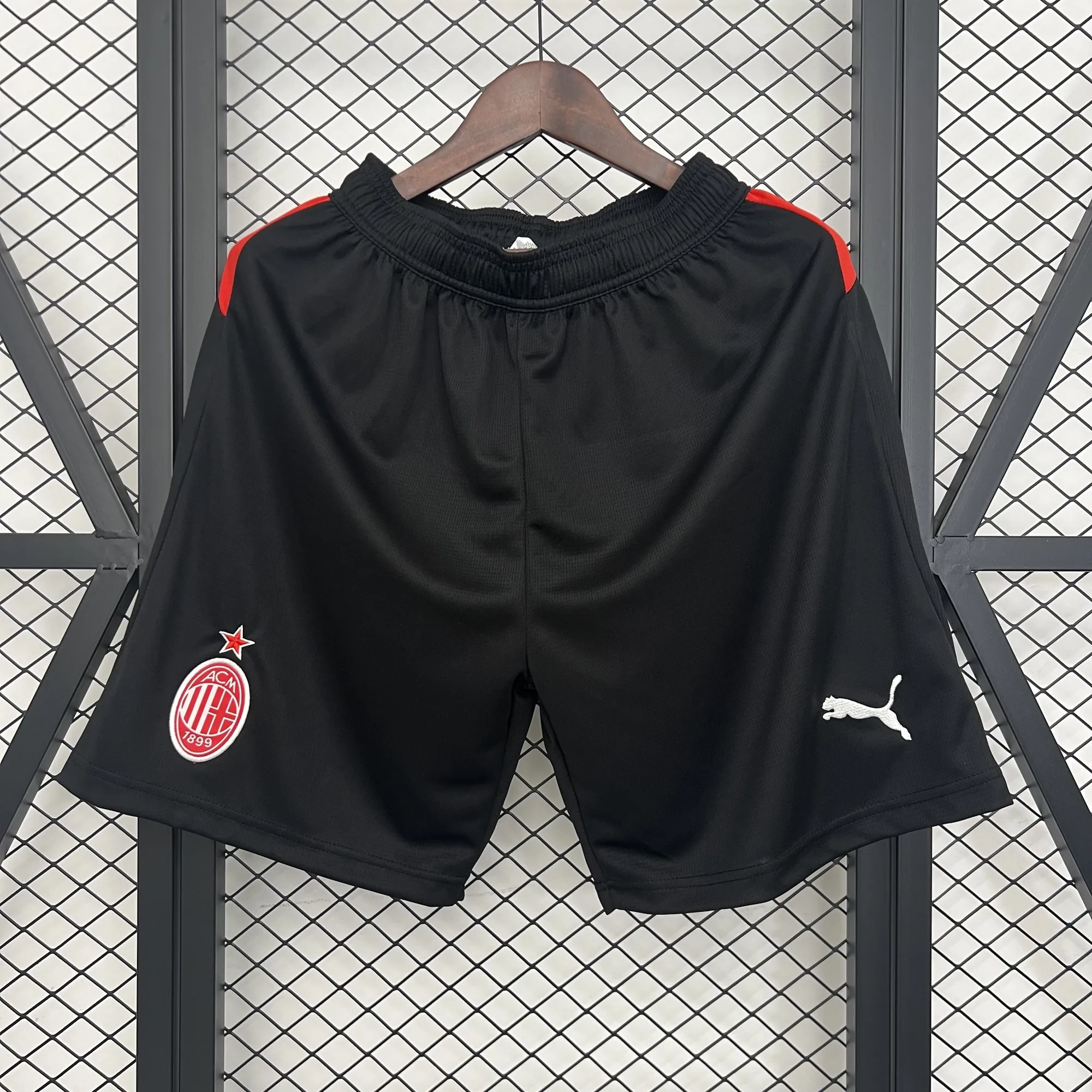 25-26 shorts AC Milan home Football Trousers AAAAJersey Supply Yupoo 5