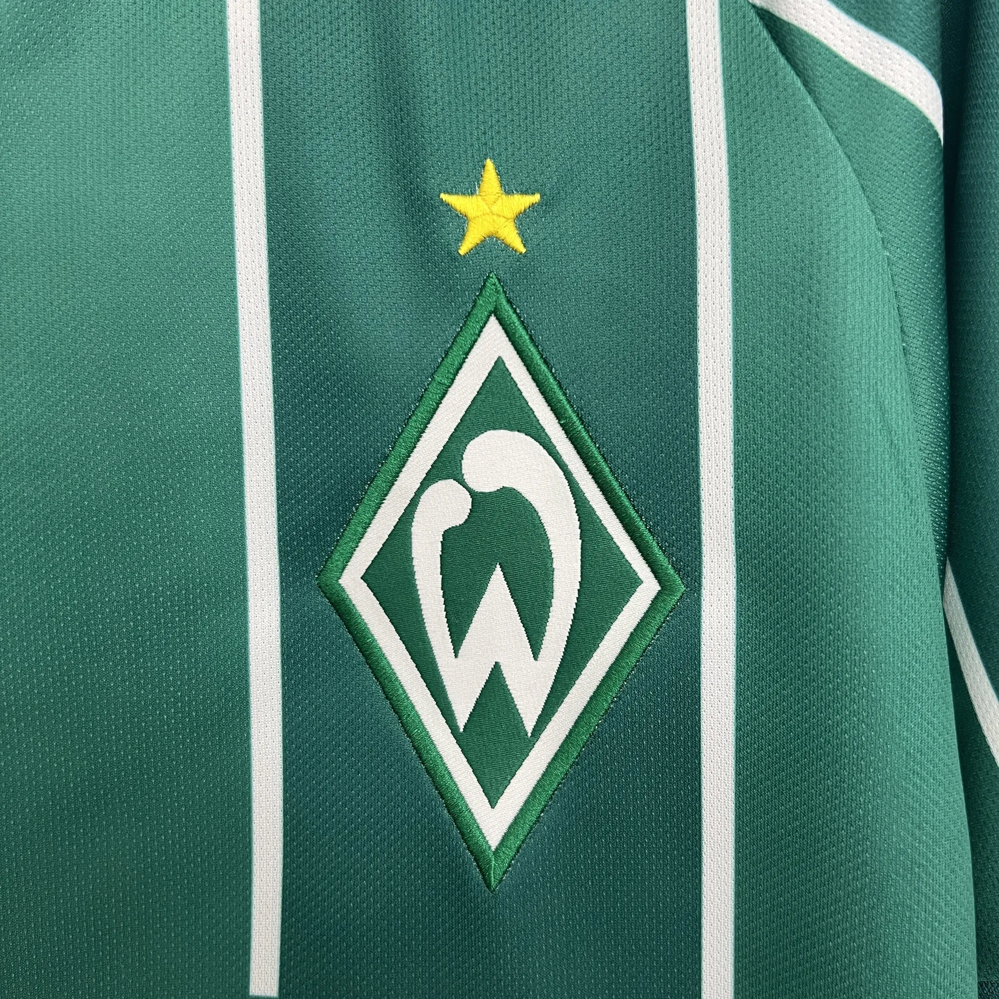 25-26 Werder Bremen Home Shirt Football Apparels Soccer Summer Sports Kit AAAAJersey Cheap Yupo 1