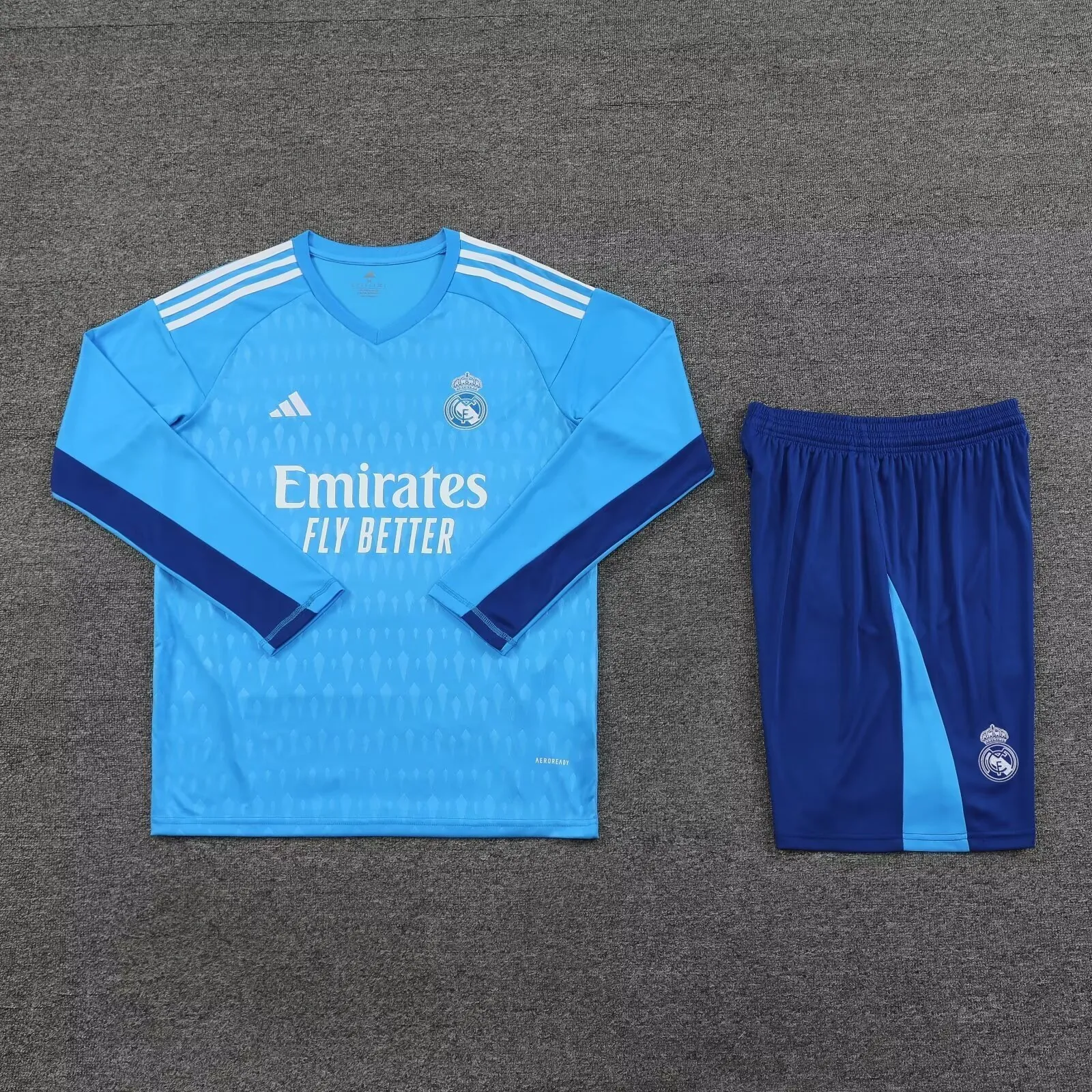 23-24 Real Madrid Goalkeeper Kits Long Sleeve Blue Suits Soccer Jerseys Yupoo 1