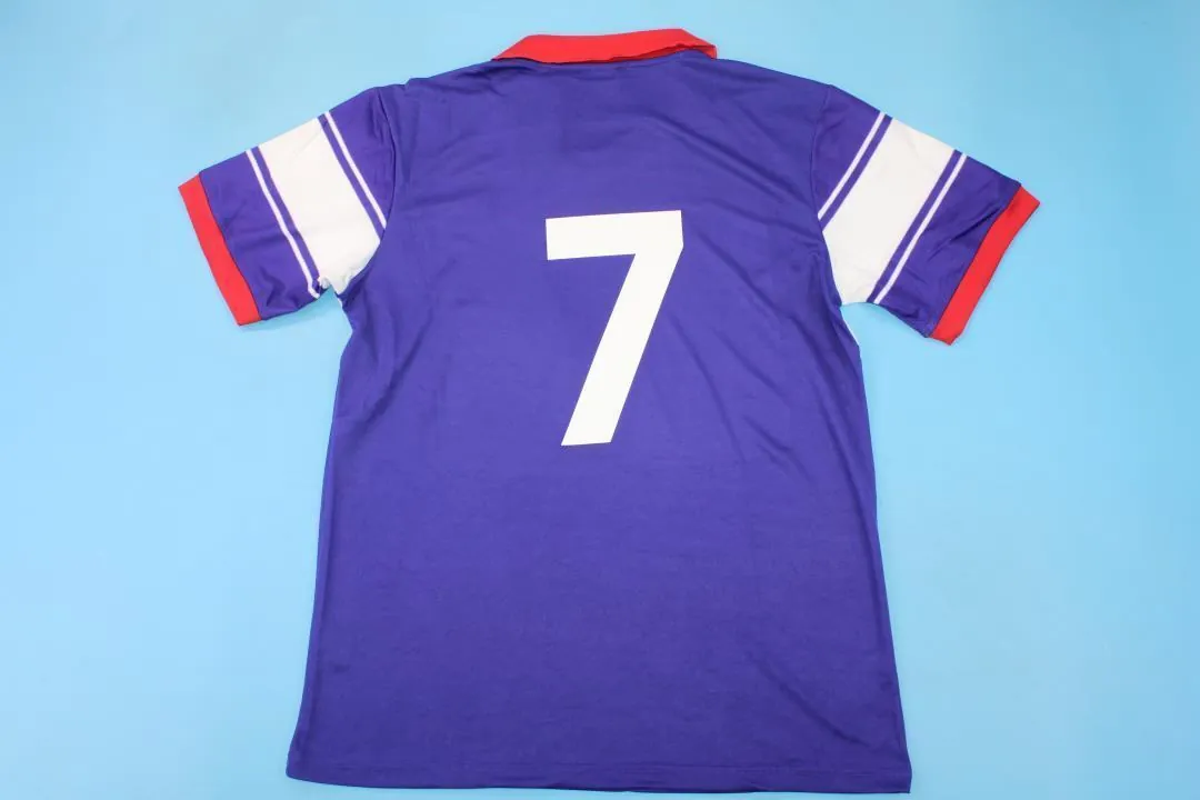 84-85 Fiorentina home 4