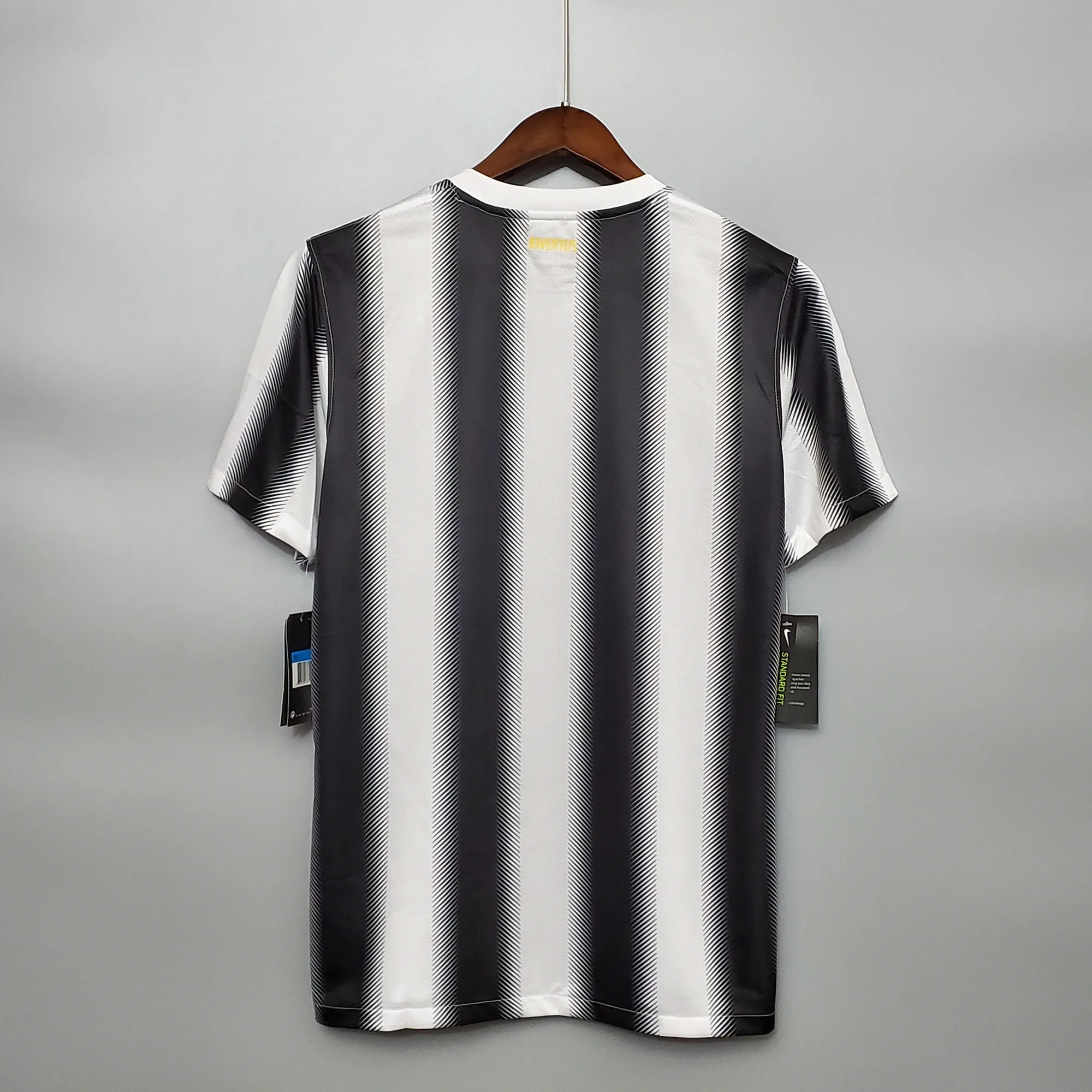 10-11 Juventus home retro jersey football shirt S-2XL 3