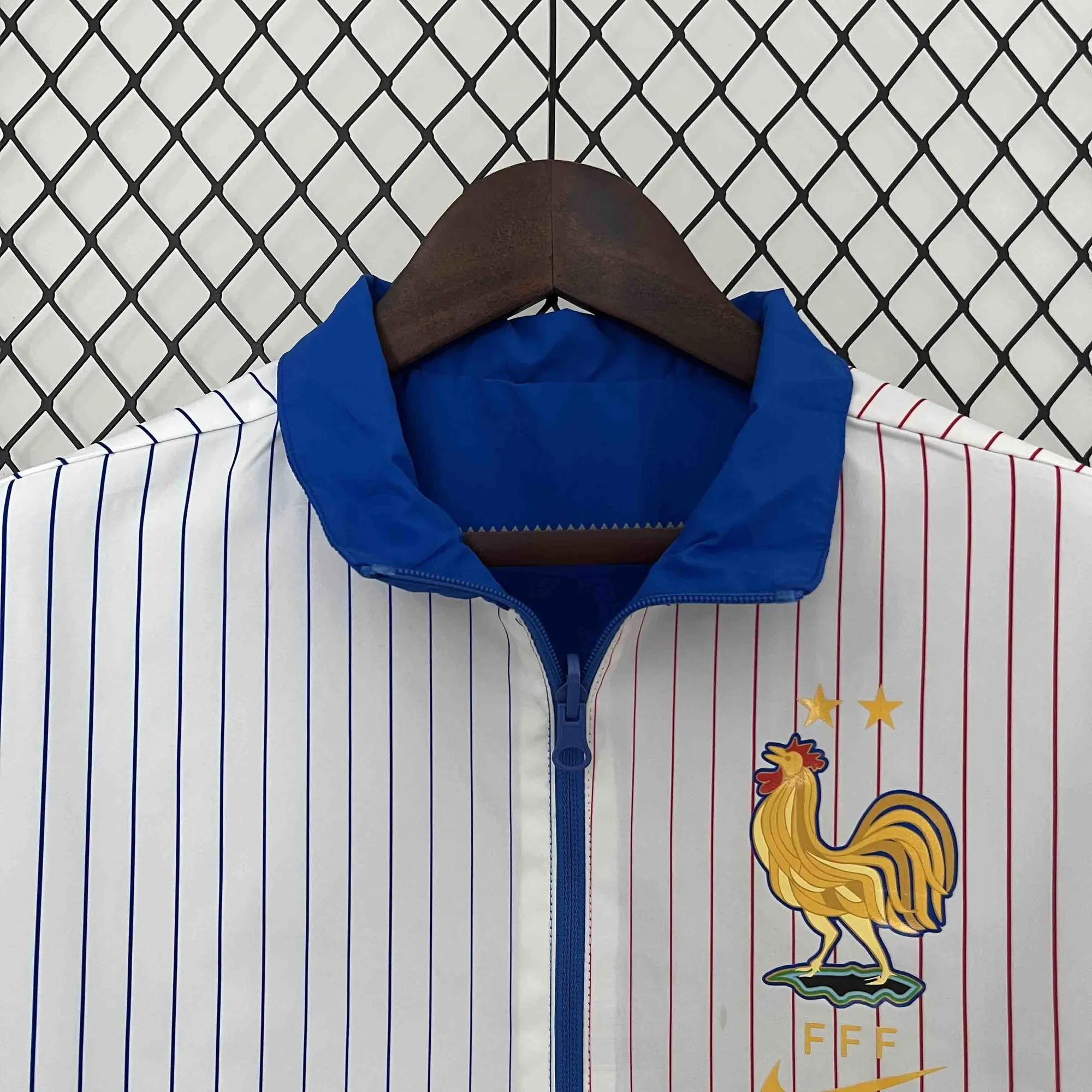 2024 France Trench Coat Reversible Blue&White Double-Sides Jacket AAAAJersey Wholesale Yupoo 9