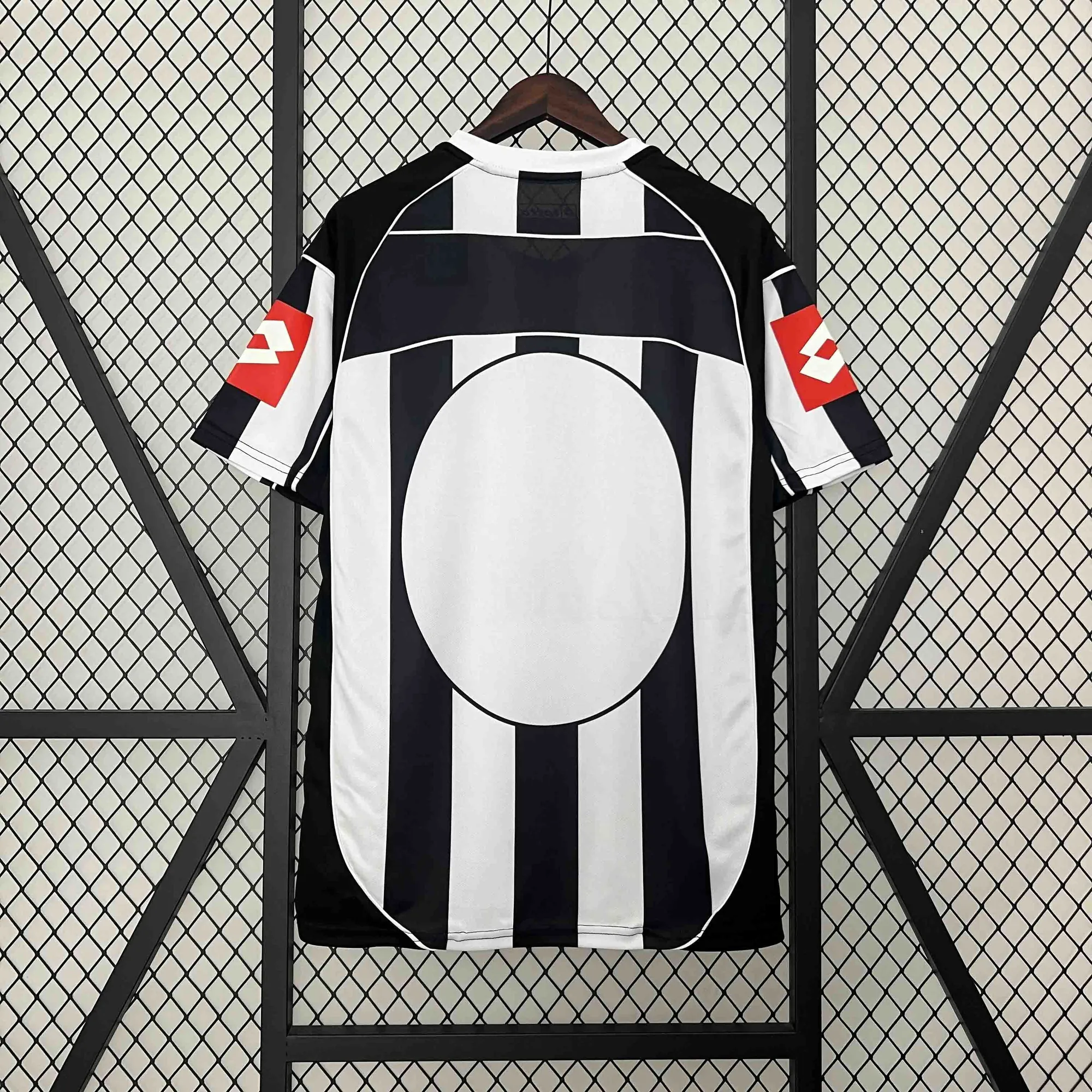 02-03 Juventus Home Retro Kit Football Apparel AAAAJerseys Dropshipping Yupoo S-2XL 3