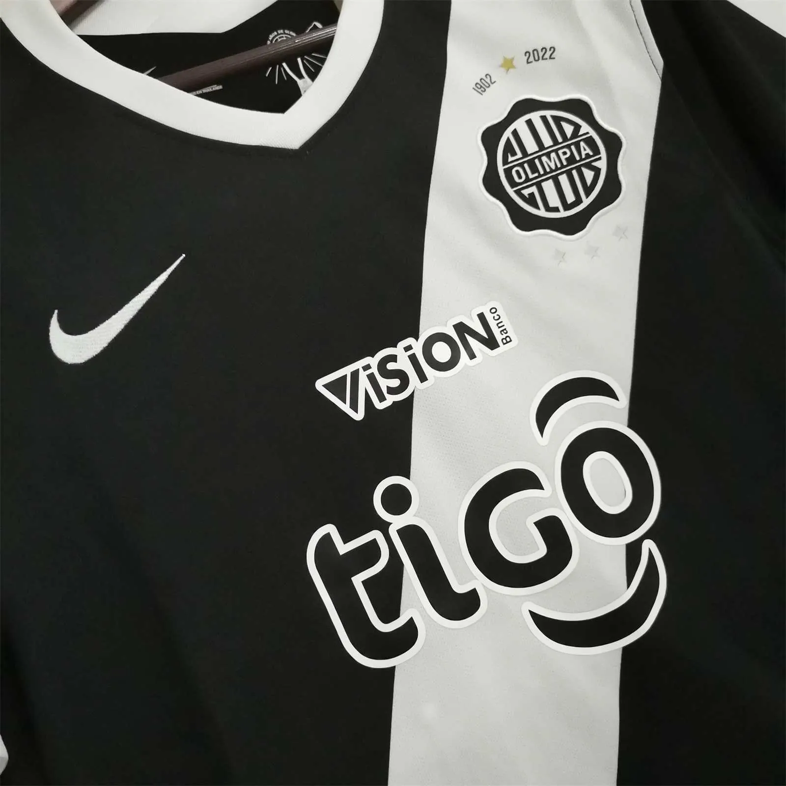22-23 Olympia away 1
