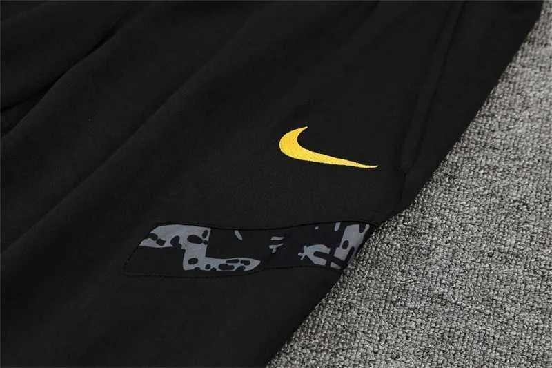 Barcelona Polo black yellow-logo 17
