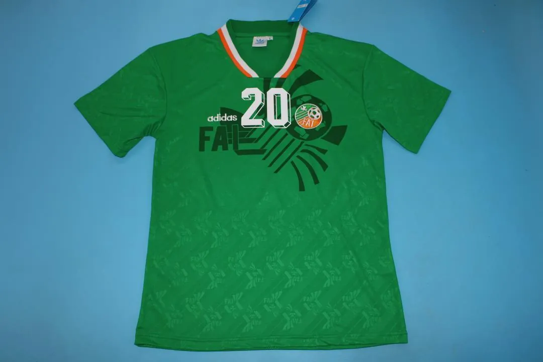 1994 Ireland home green 19