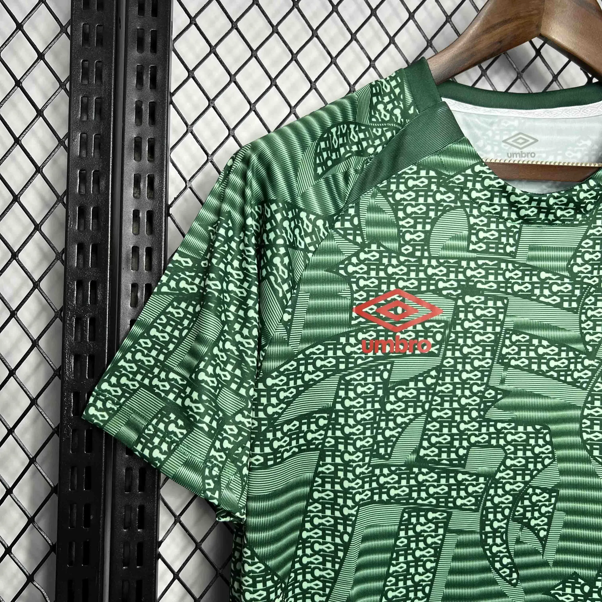 24-25 Fluminense Training Green Kit Soccer Uniform AAAAJersey Dropshiping Yupoo 3
