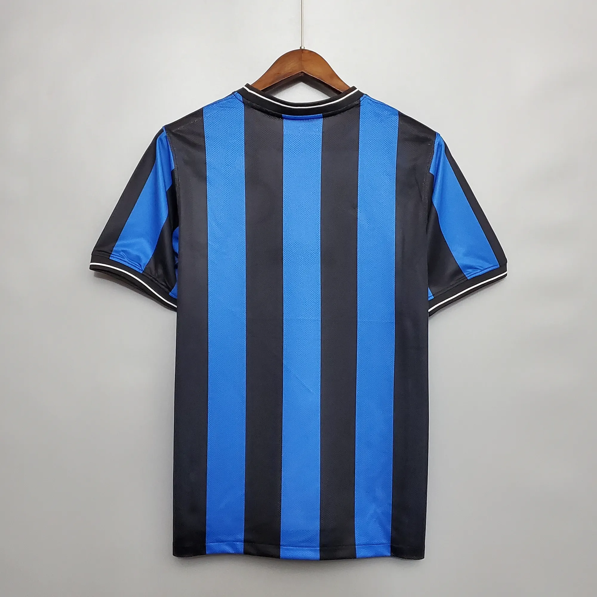 09-10 Inter Milan home 18