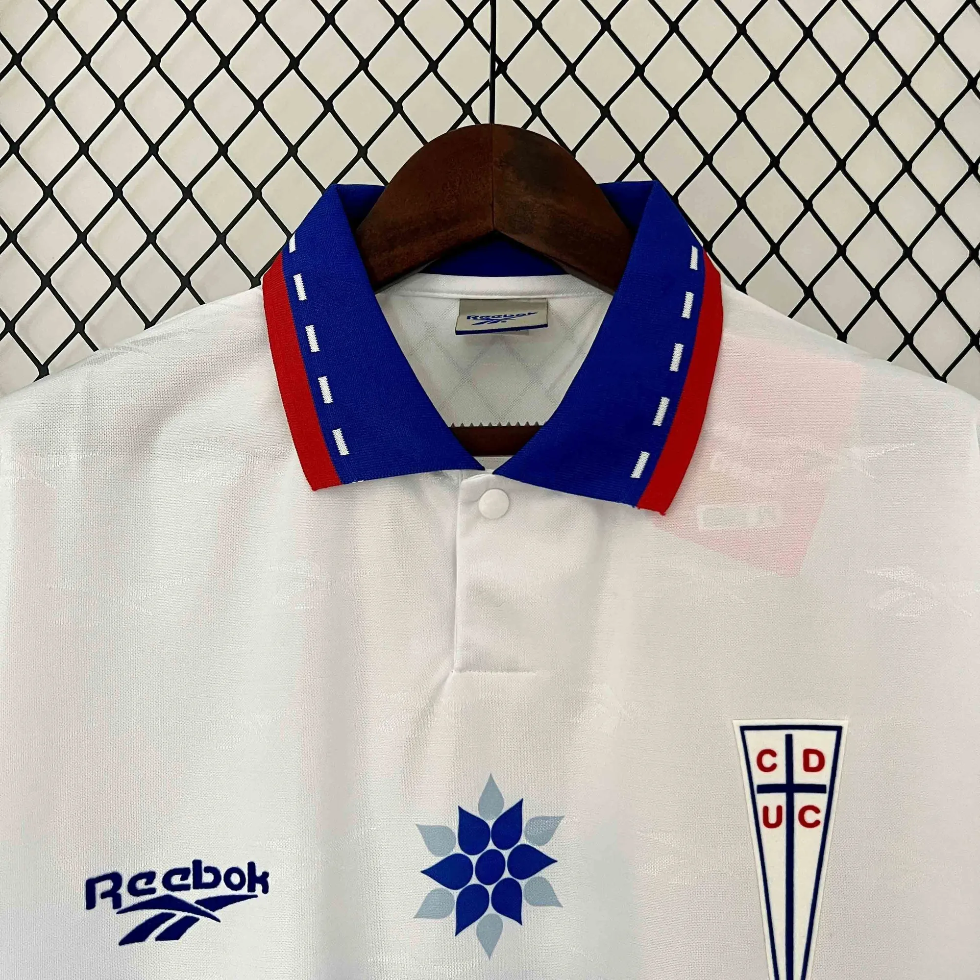 1998 La Católica Sports University Home Retro Kit Football Replicas Yupoo 6