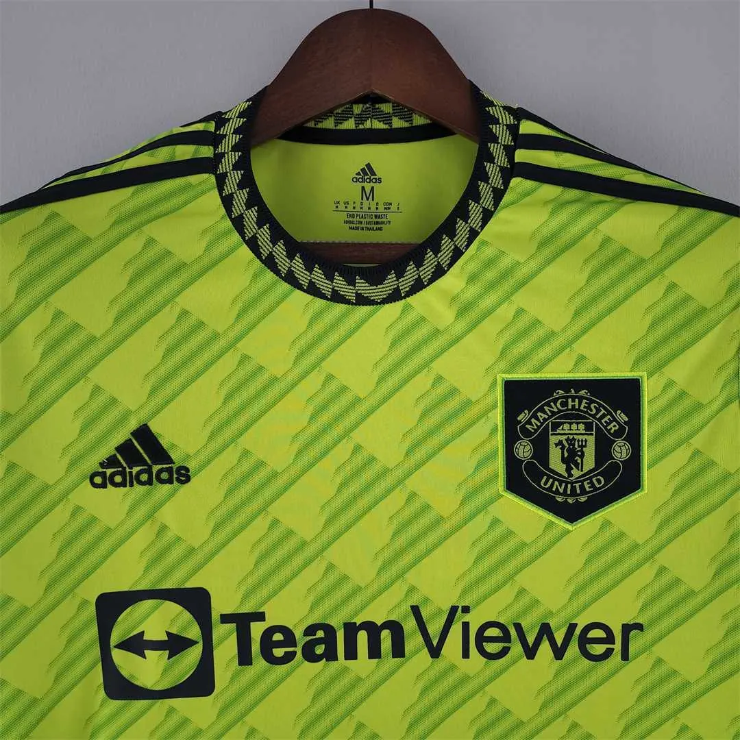 22-23 Manchester United third away 5