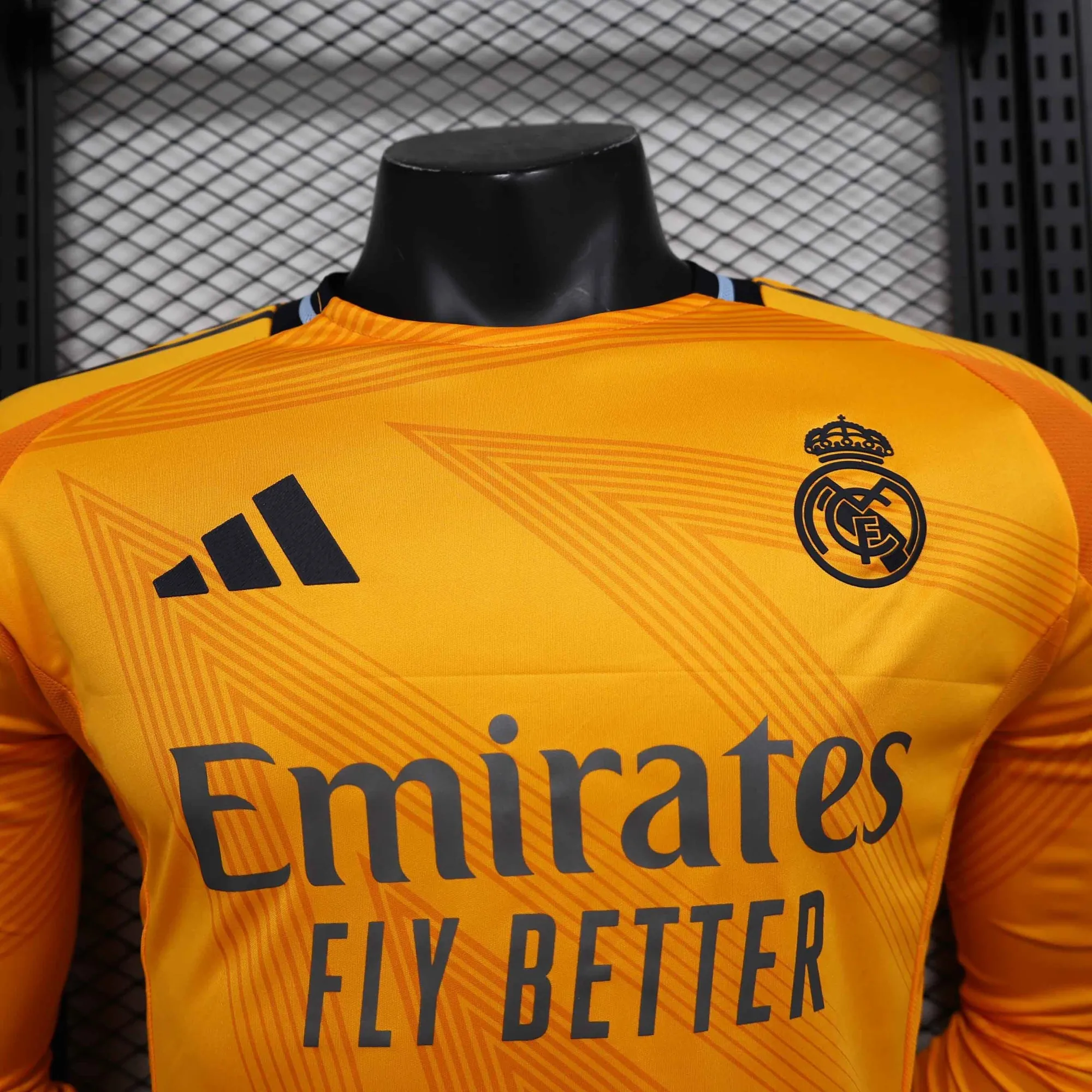 24-25 Real Madrid Away Long Sleeve Kit Player Version Shirt Sport AAAAJersey Yupoo 6