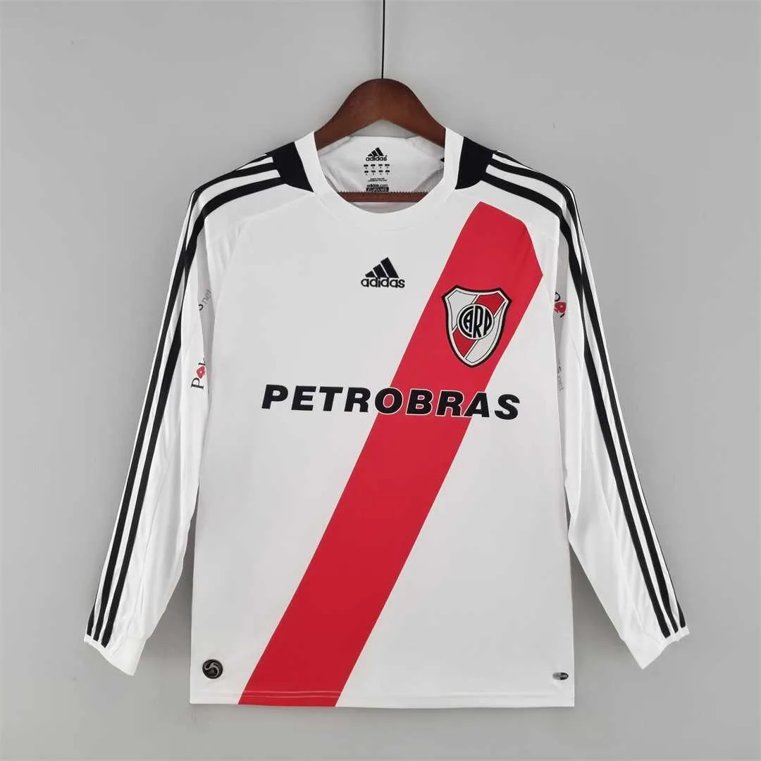 09-10 River Plate home long sleeve 13