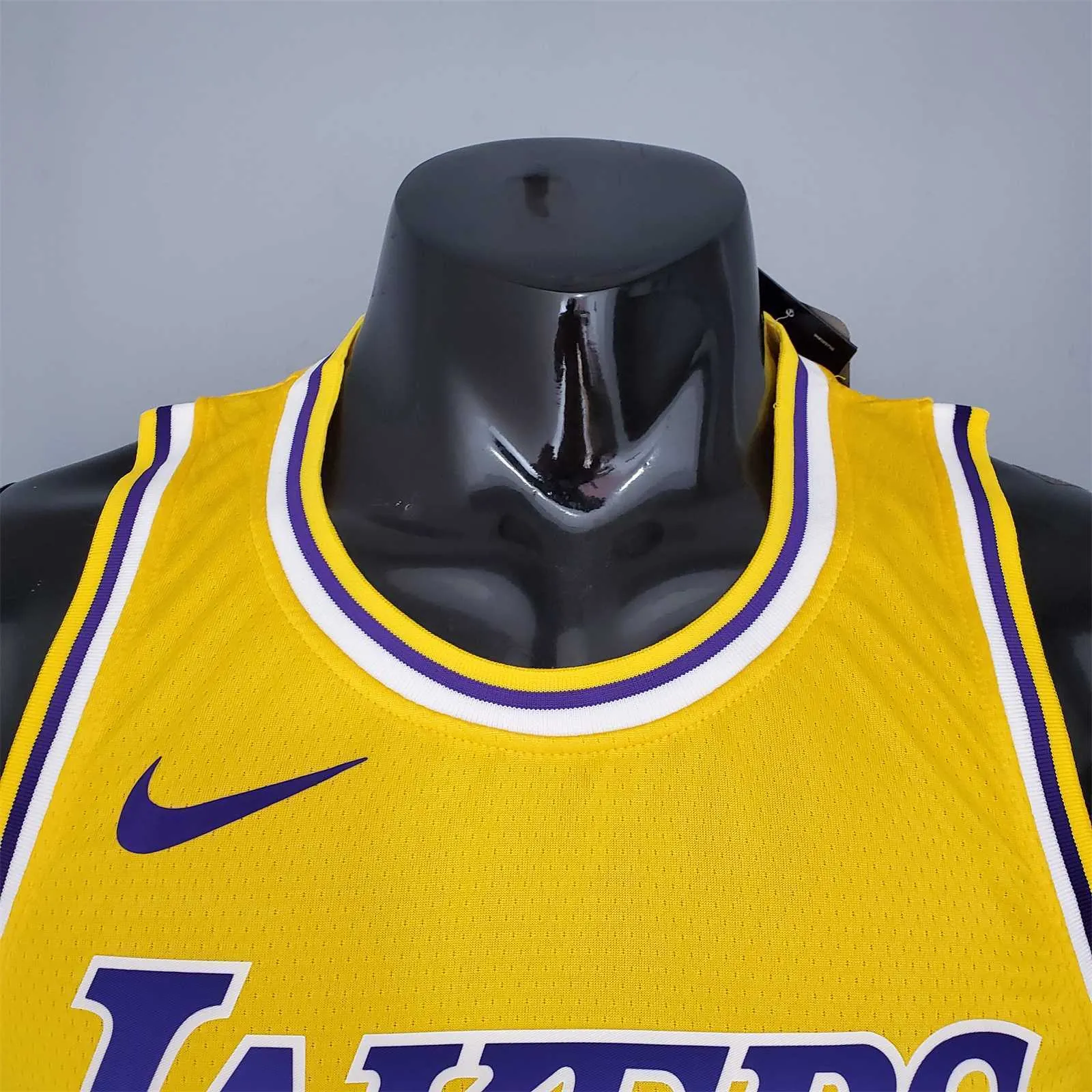 ANTHONY#7 Lakers Round neck yellow 5