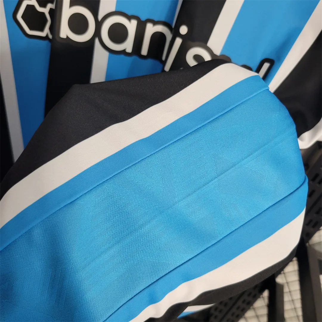 23-24 Gremio home 11