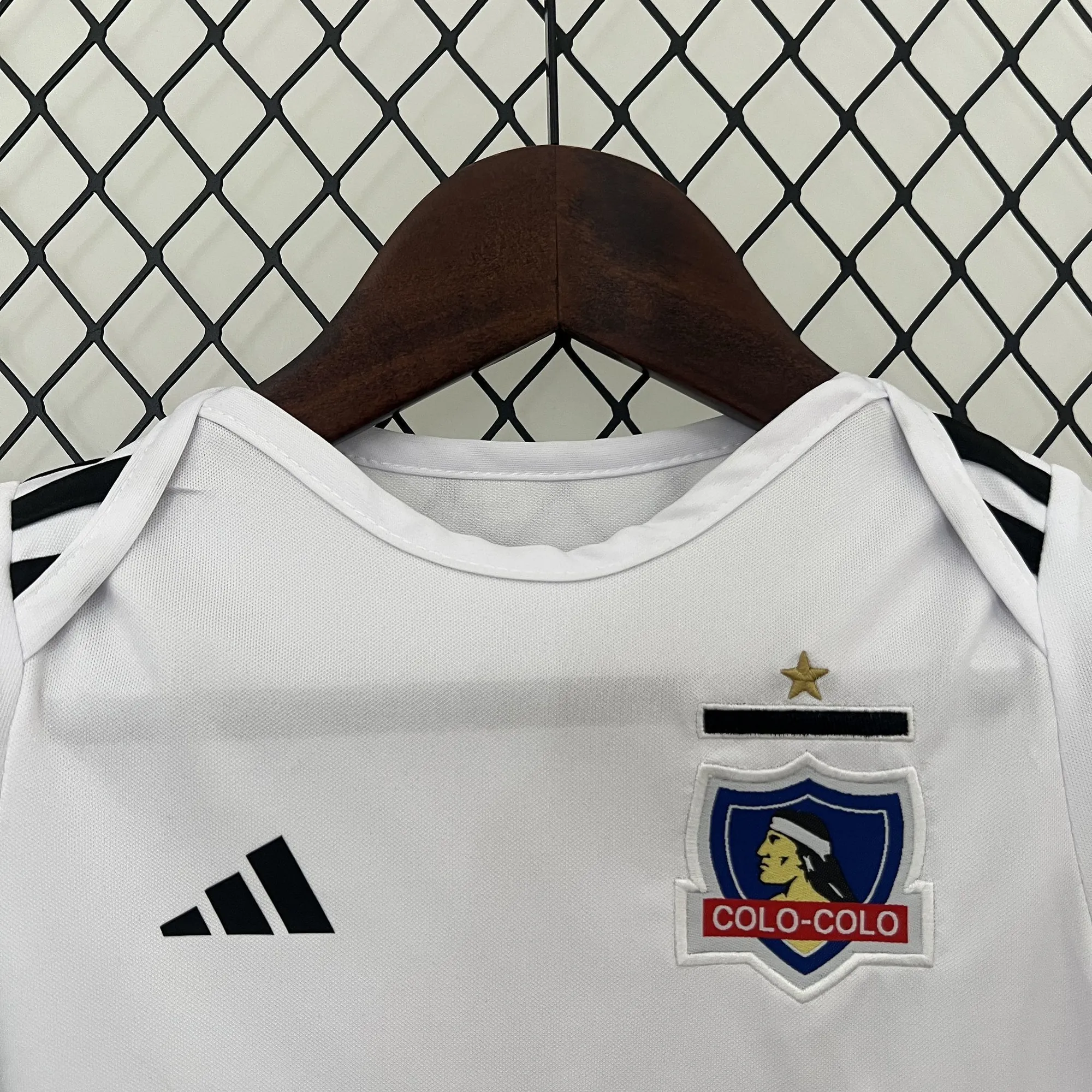 24-25 Colo-Colo Home Baby Uniform Best Wholesale Yupoo 1