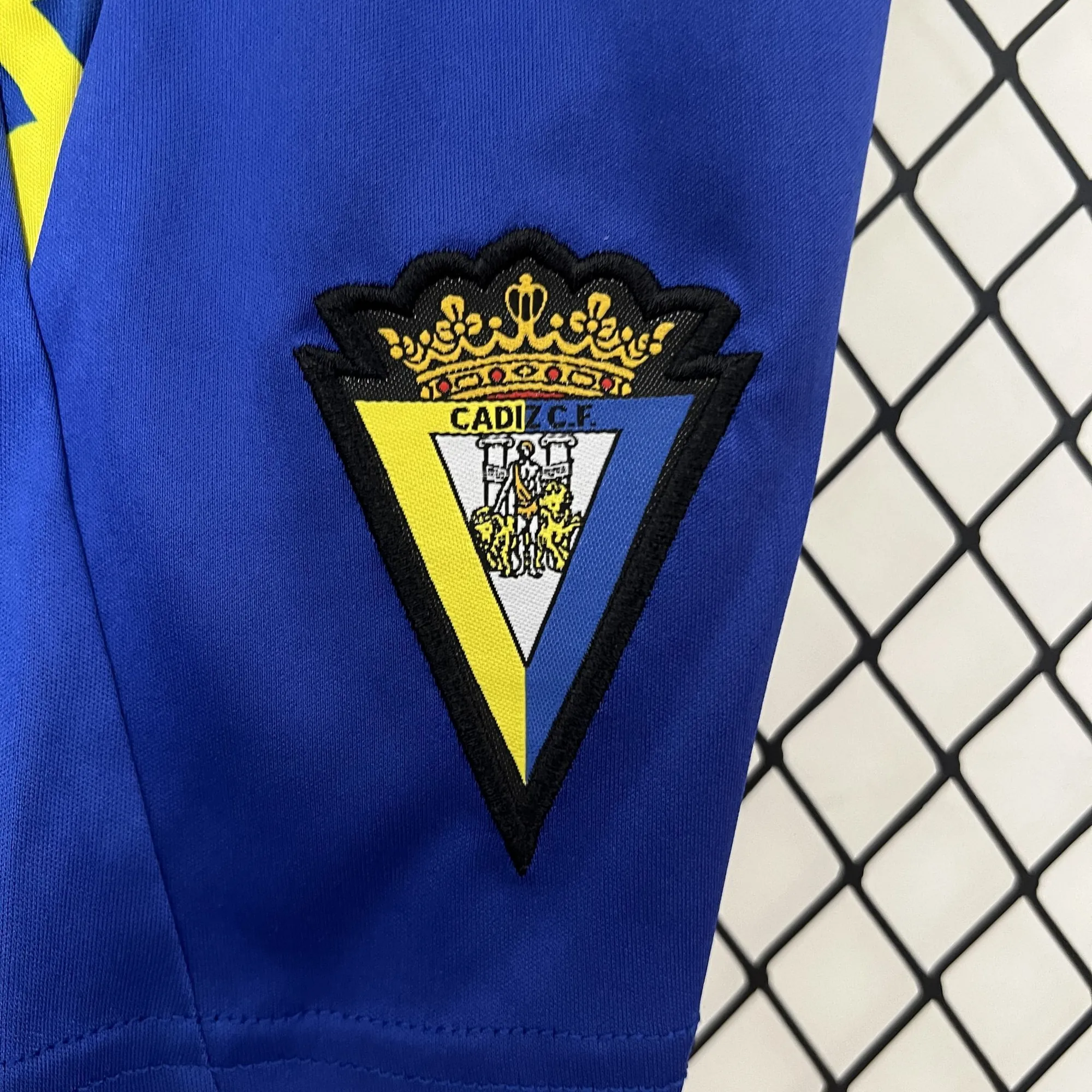 24-25 Cadiz Home Kid Kits Youth Apparels Sport AAAAJersey Yupoo 1