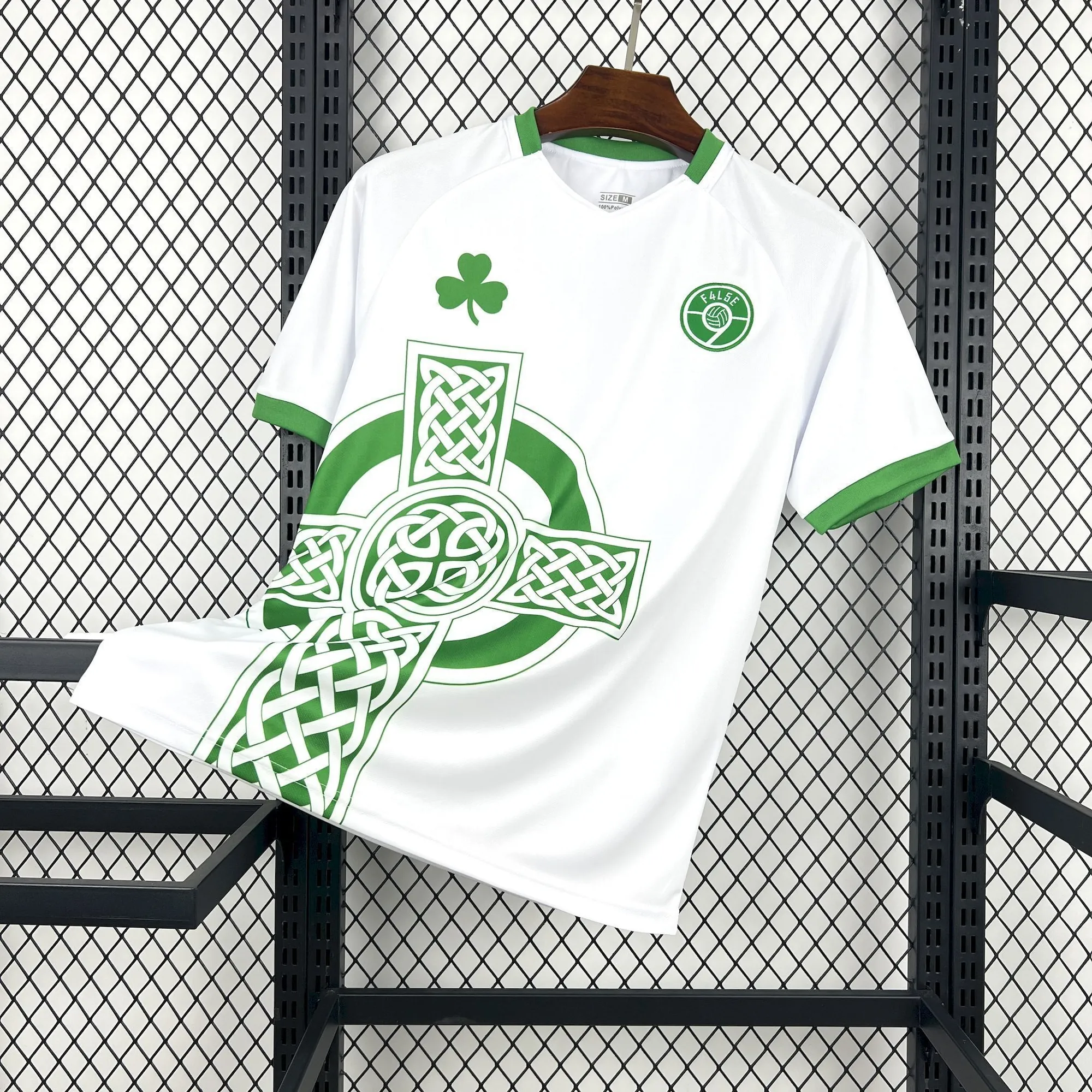 2026 Mens Retro Ireland Celtic Cross False9 Soccer T-Shirt AAAAJersey Dropship Yupoo 2