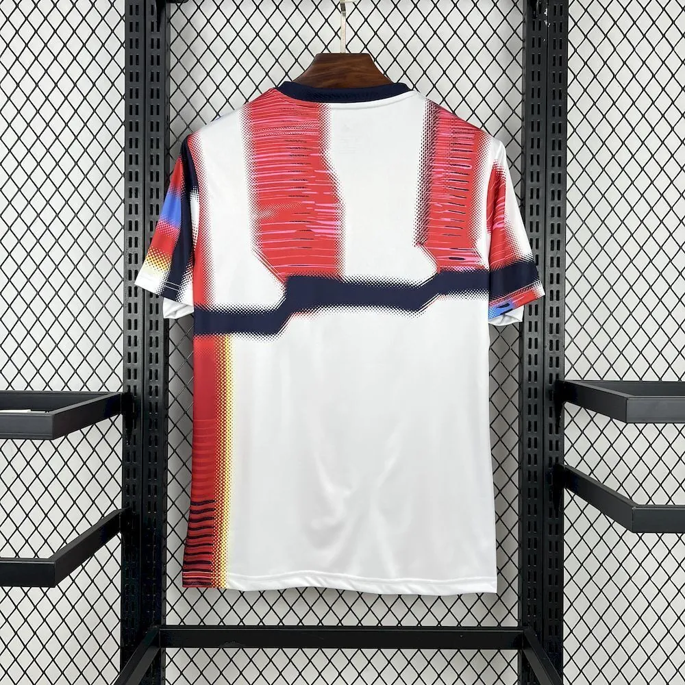 25-26 Bayern Munich Pre-Match Football Uniform AAAAJersey Supply Yupoo 4