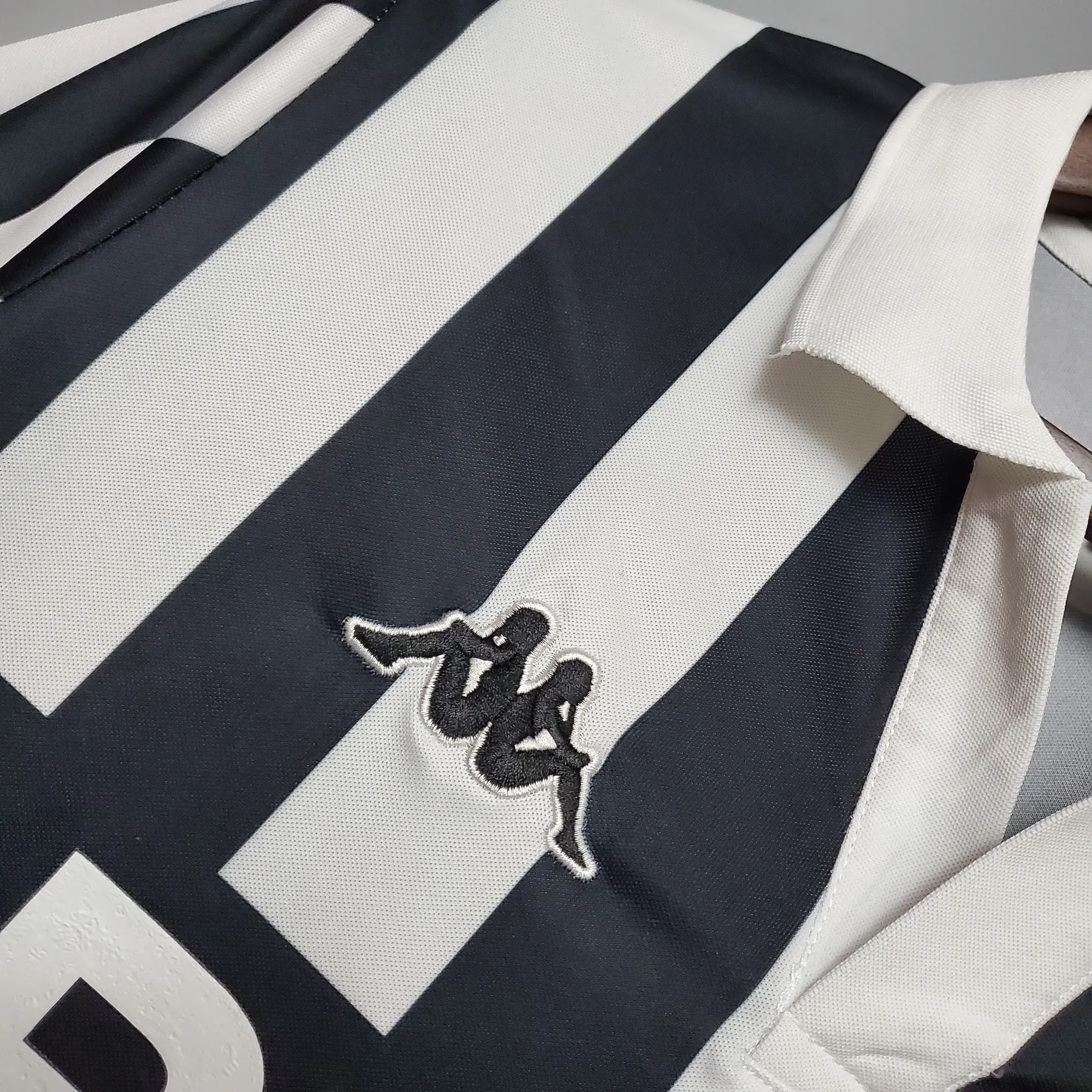 82-84 Juventus home Retro soccer jersey S-2XL 3