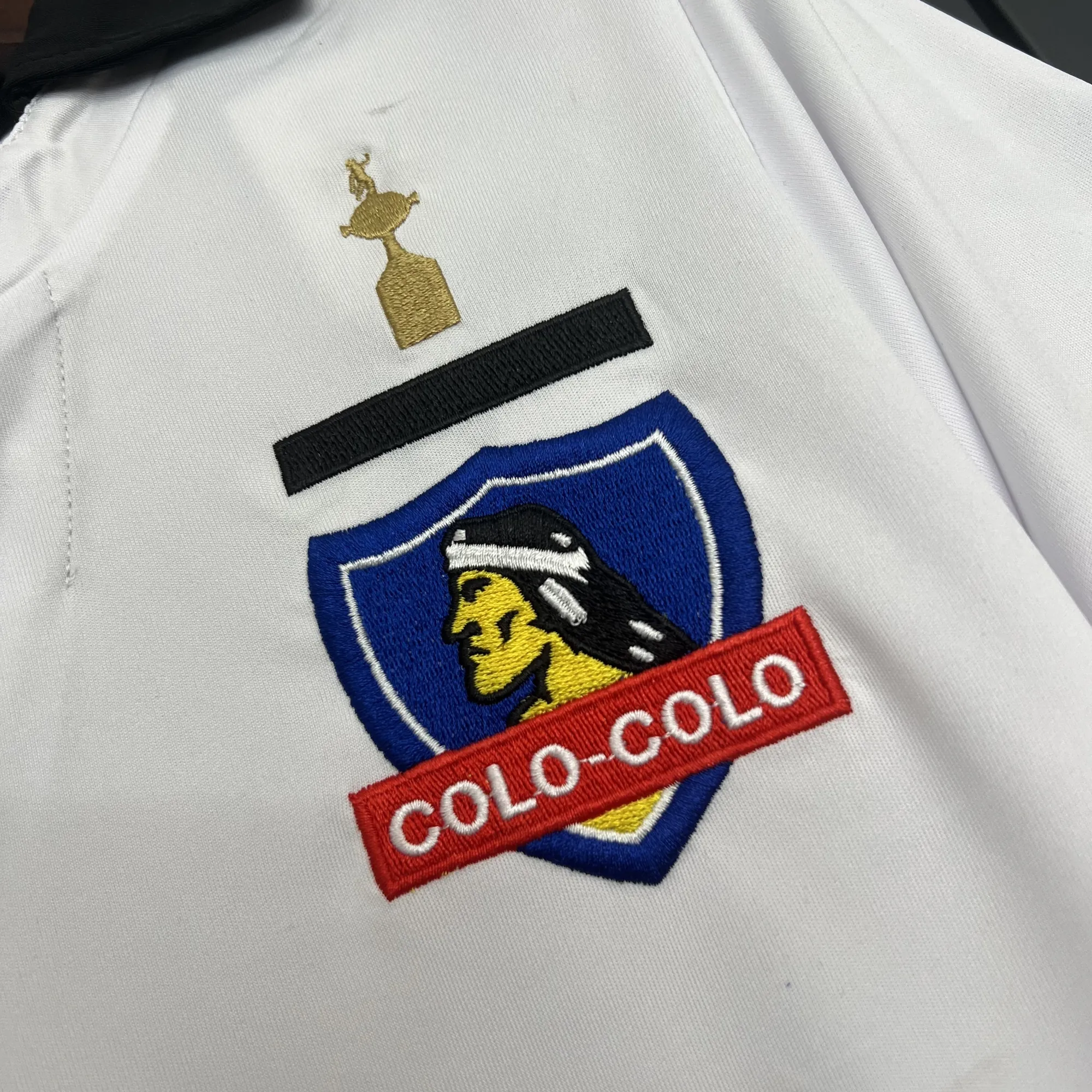 2013 Colo Colo Home Retro Kit Vintage Shirt Soccer AAAAJersey Wholesale Yupoo 1