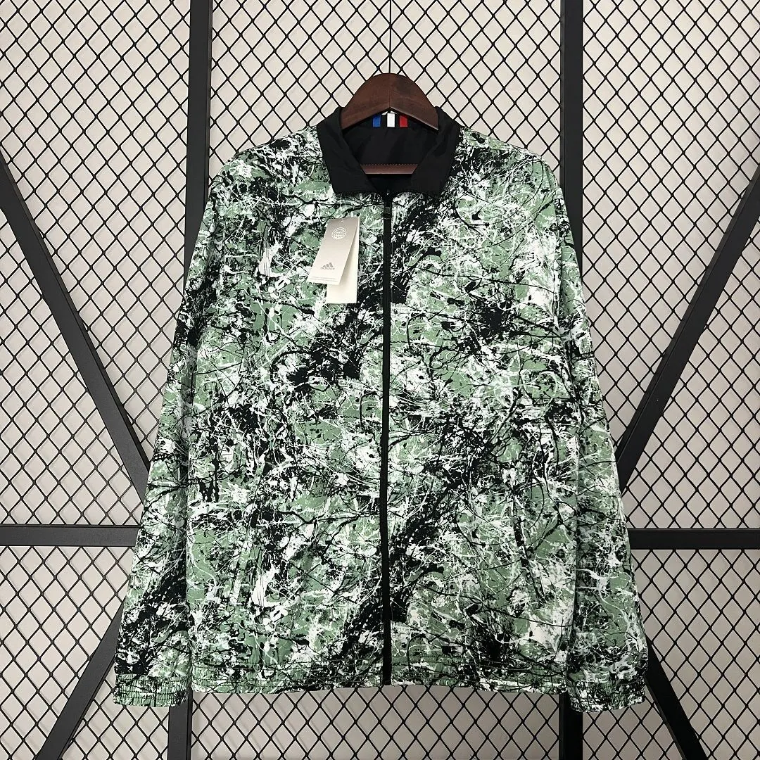 24-25 Manchester United Green and Black Reversible Windbreaker Double-Sides Jacket 12