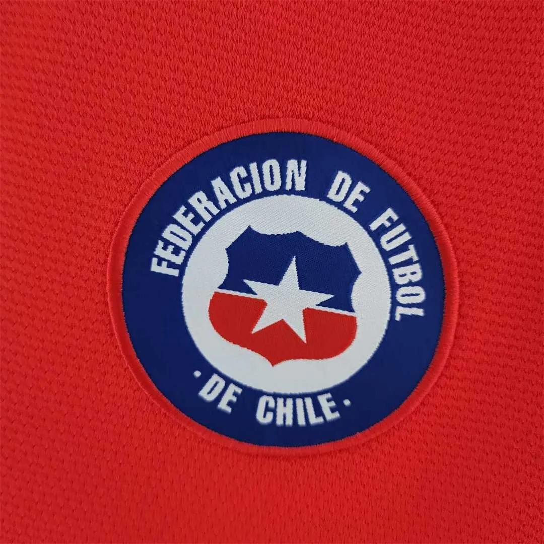 2022 Chile home 12