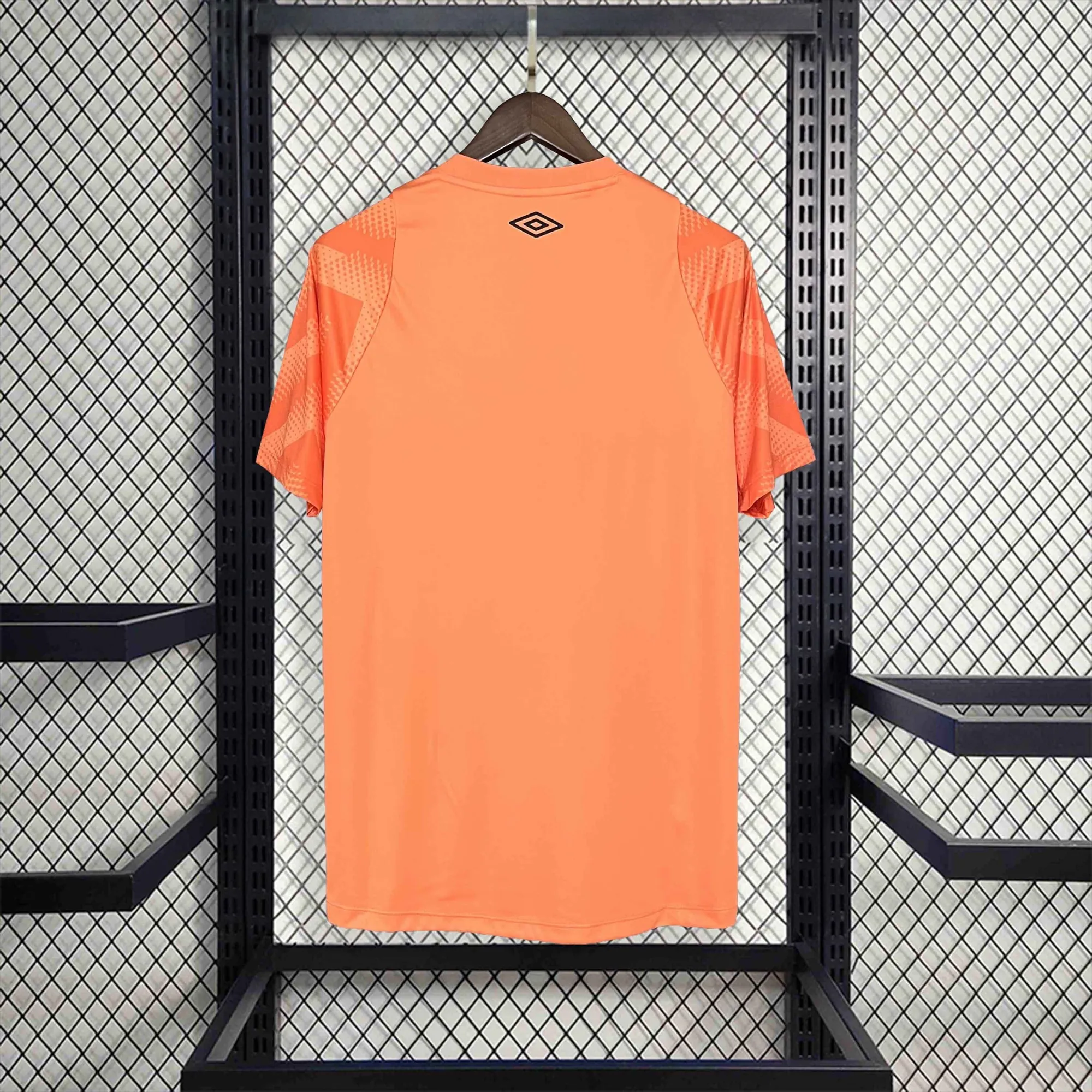 24-25 Fluminense Goalkeeper Orange Kit Football Replicas Yupoo 5