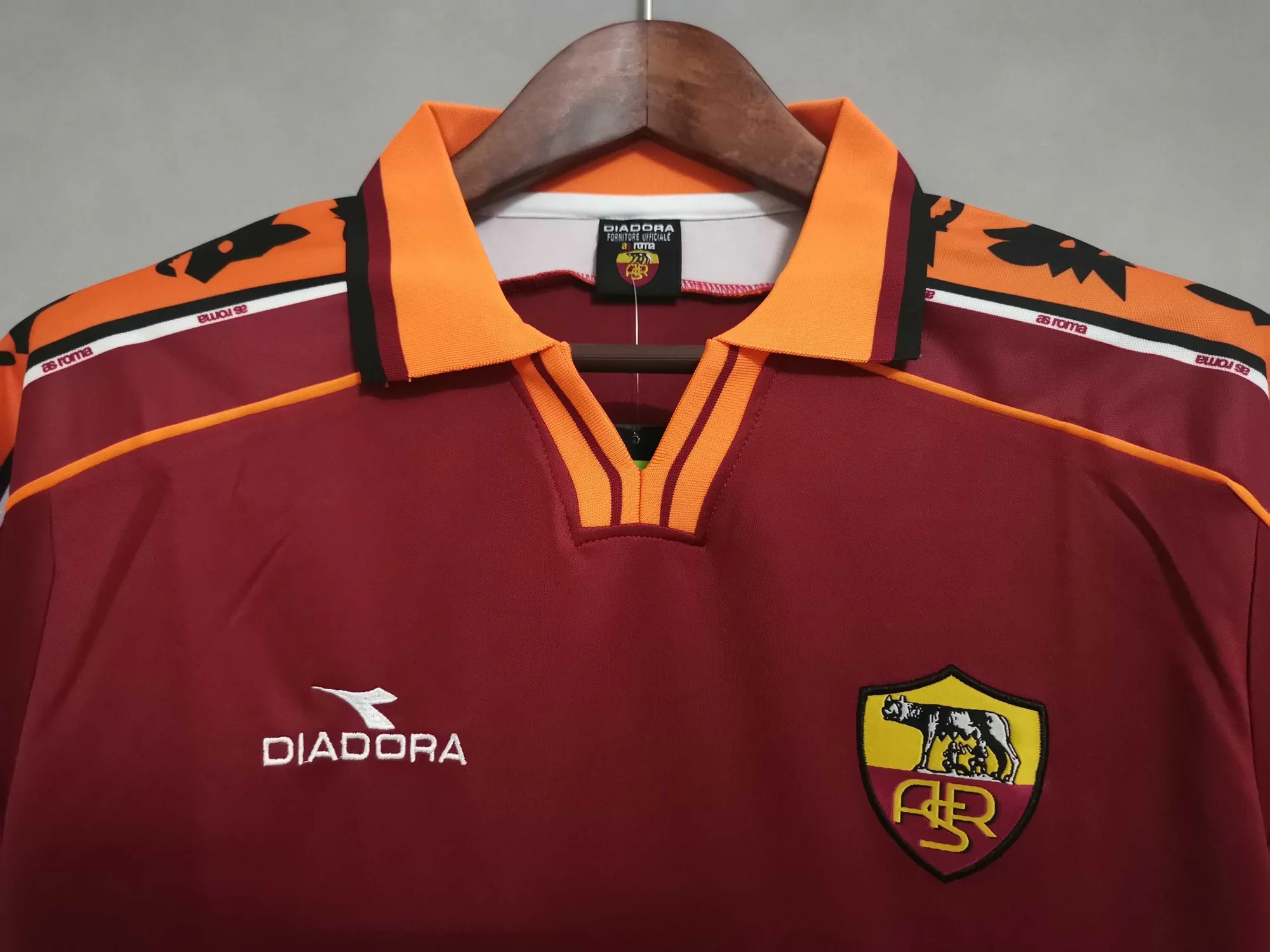 98-99 Roma home 2