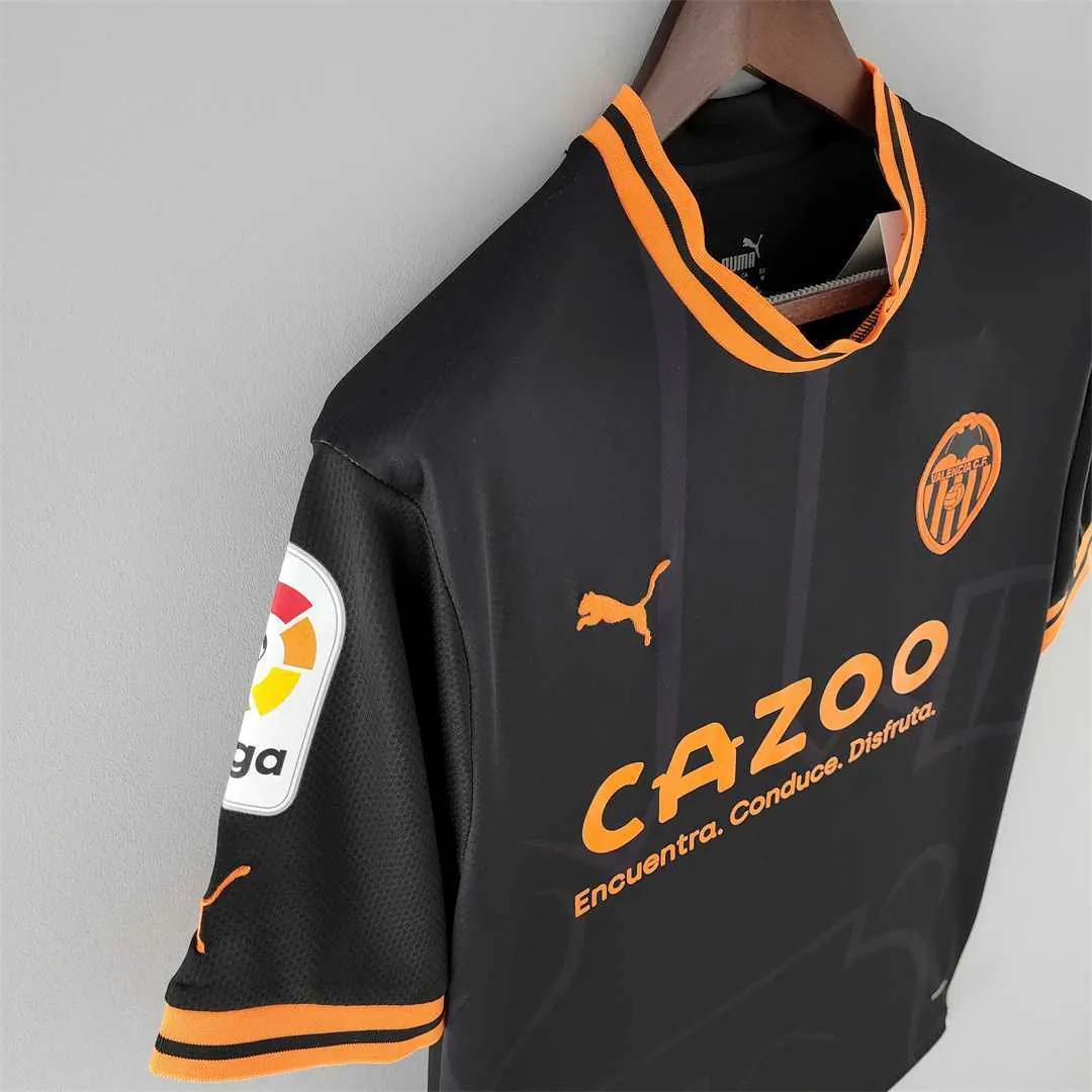 22-23 Valencia away 5