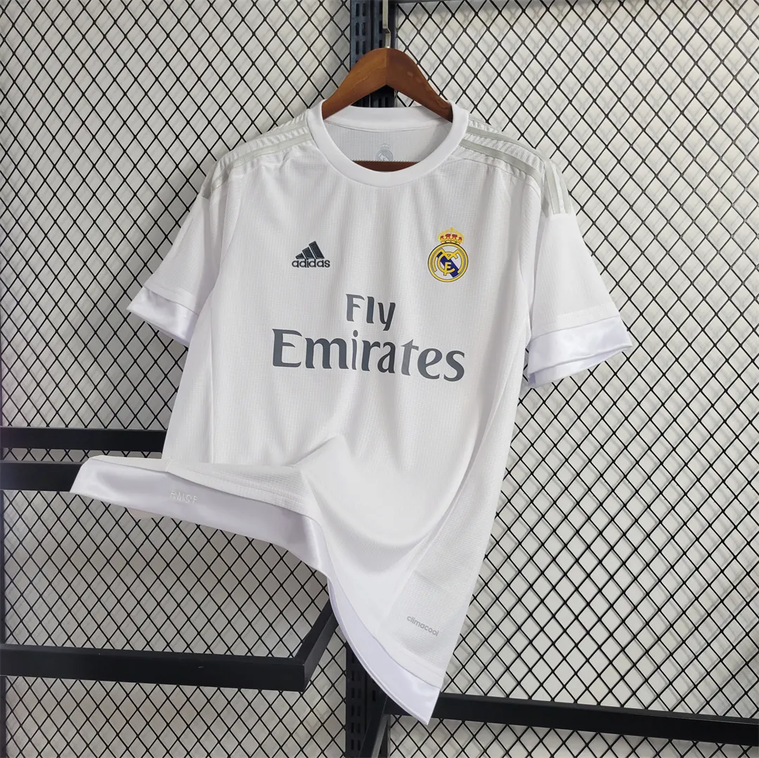 15-16 Real Madrid home 3