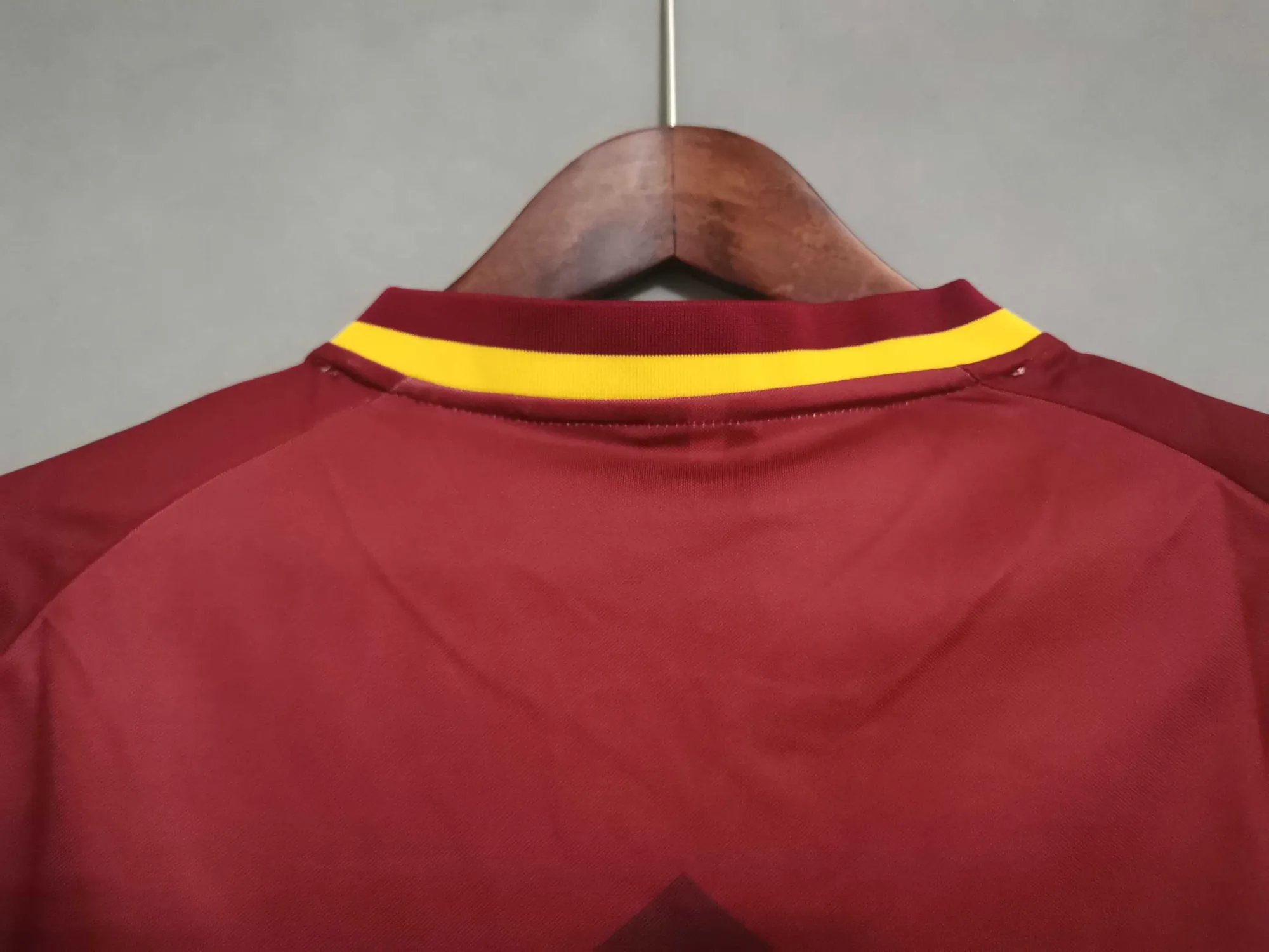 97-98 Roma home 2