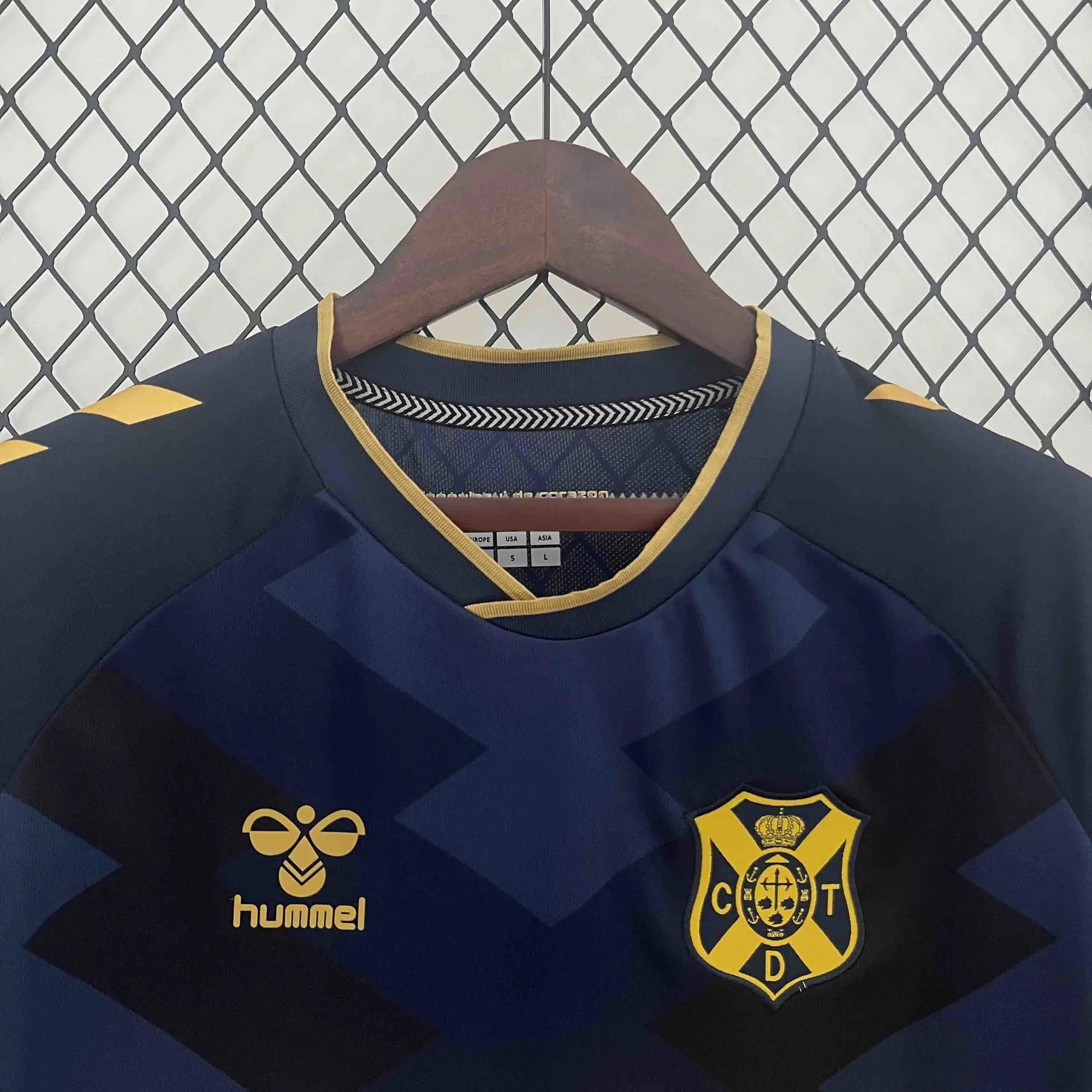 24-25 Tenerife Away Shirt Soccer Uniforms Soccer AAAAJersey Yupoo 2