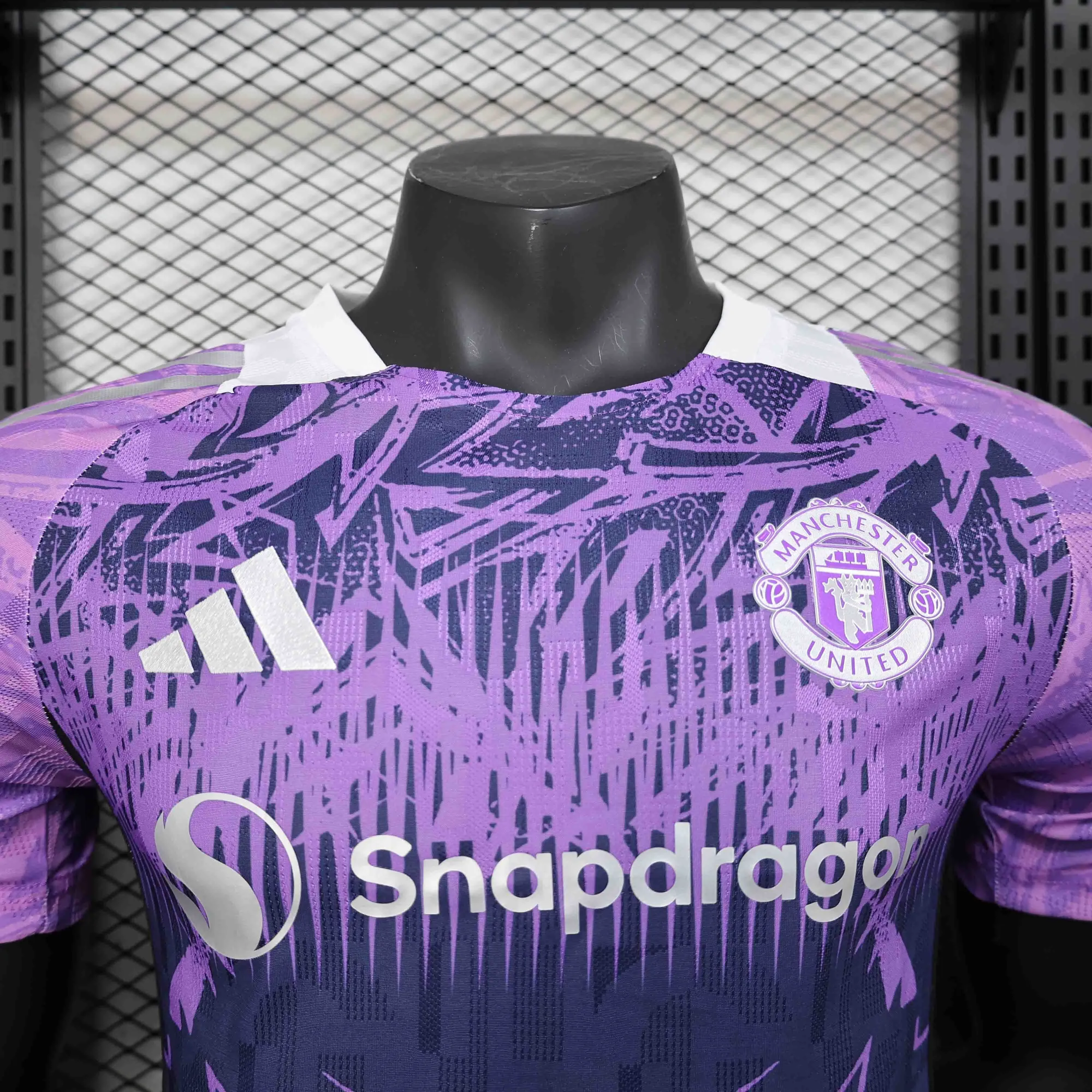 24-25 Manchester United Violet Mirage Special Edition Player Version Shirt AAAAJersey Supplier 2