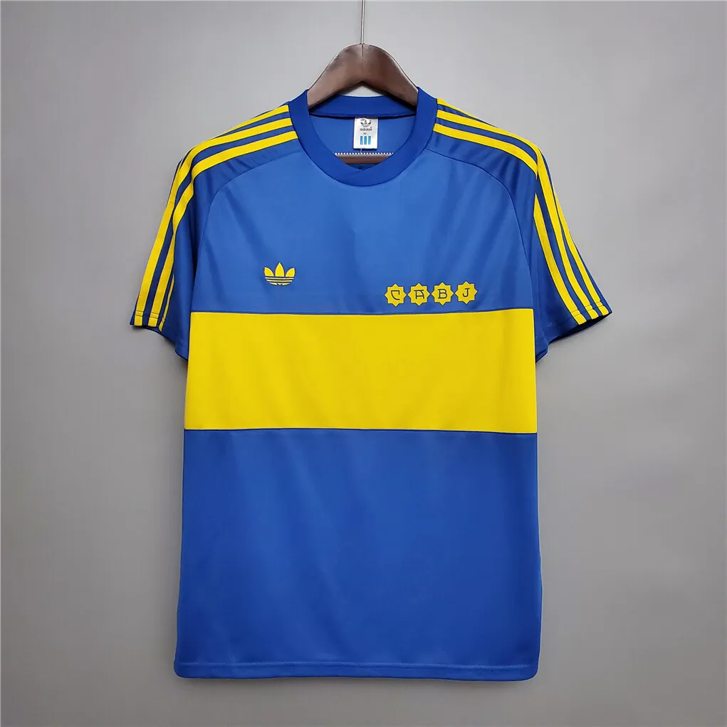 81-82 Boca Juniors home 12