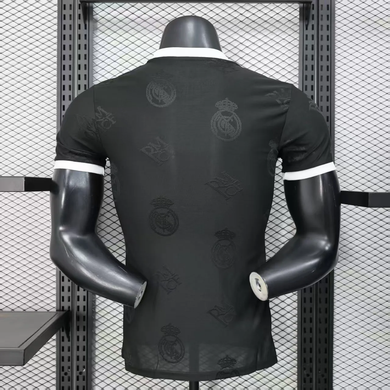 25-26 Real Madrid OG Special Edition Black Player Version Shirt AAAAJersey Supply Yupoo 2