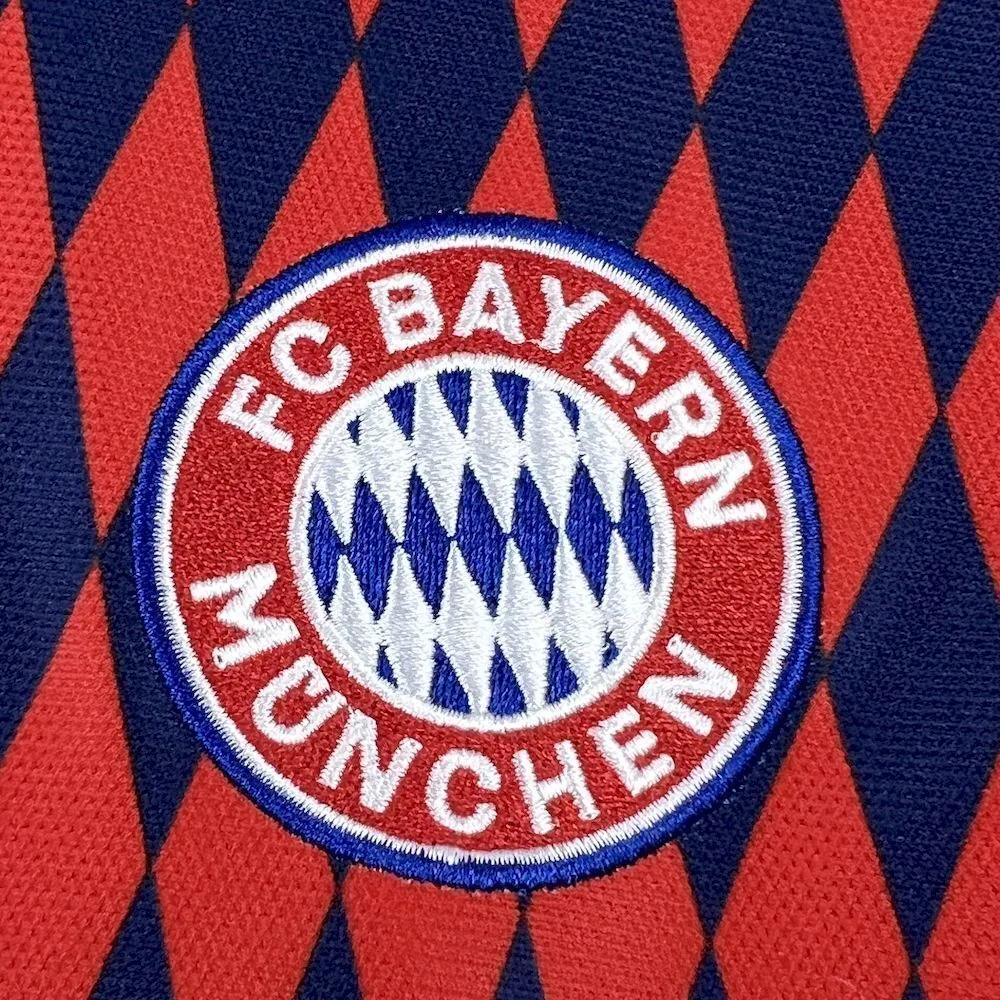 25-26 Bayern Munich Special Edition Futbol T-Shirt AAAAJersey Supply Yupoo 2